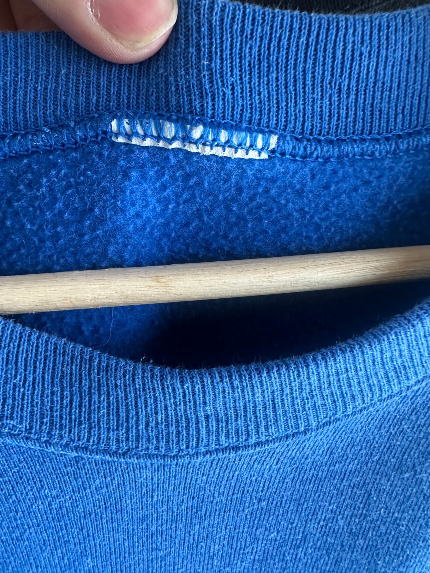 MISSING TAG FITS LIKE L 28 X 24