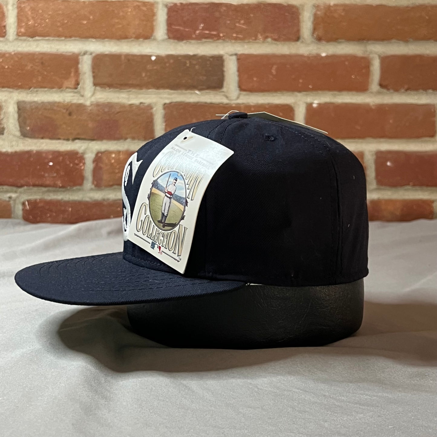 (Adult 7) NWT 90s Chicago White Sox Fitted Hat