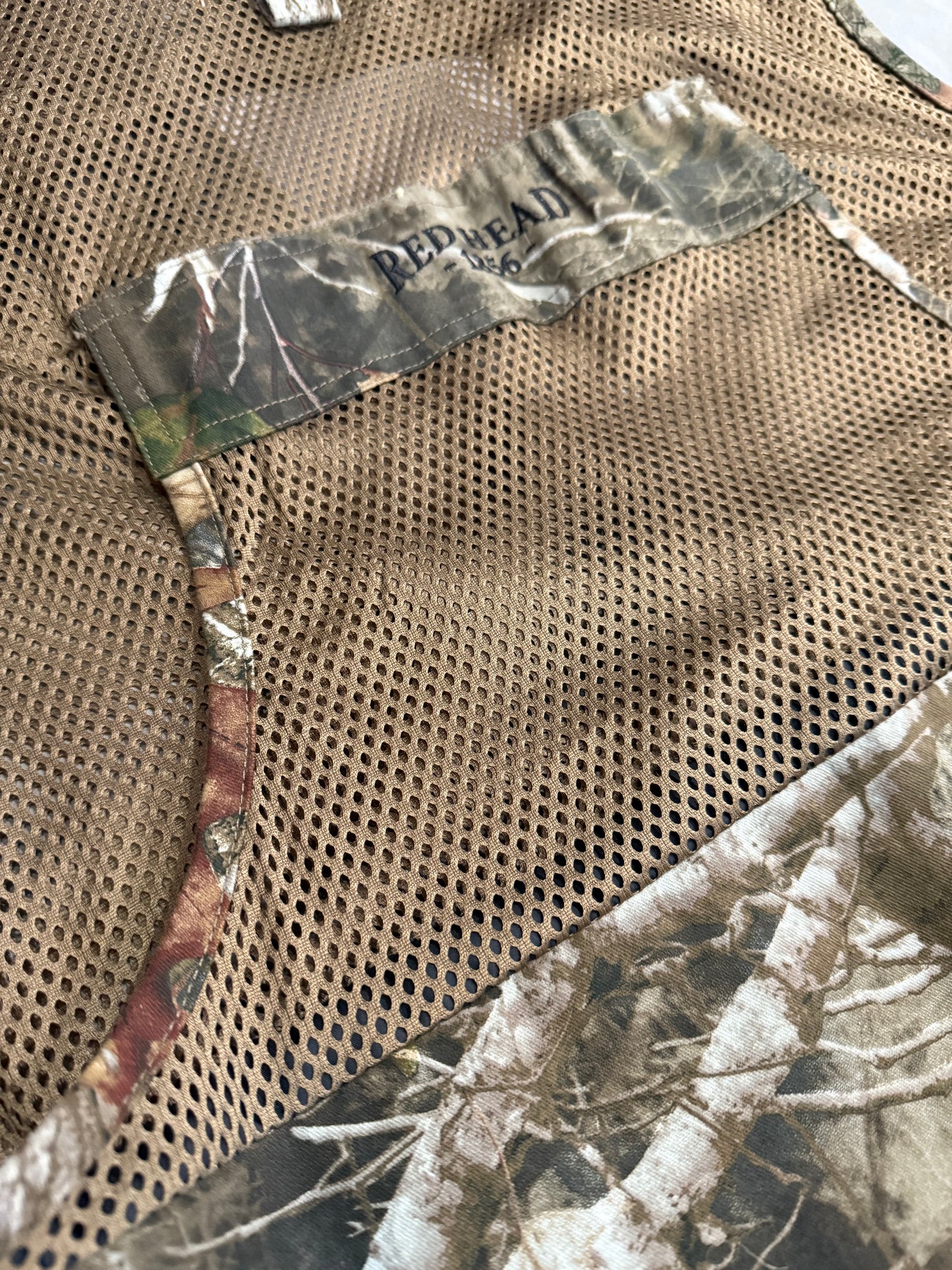 (Mens Large) Camo Vest