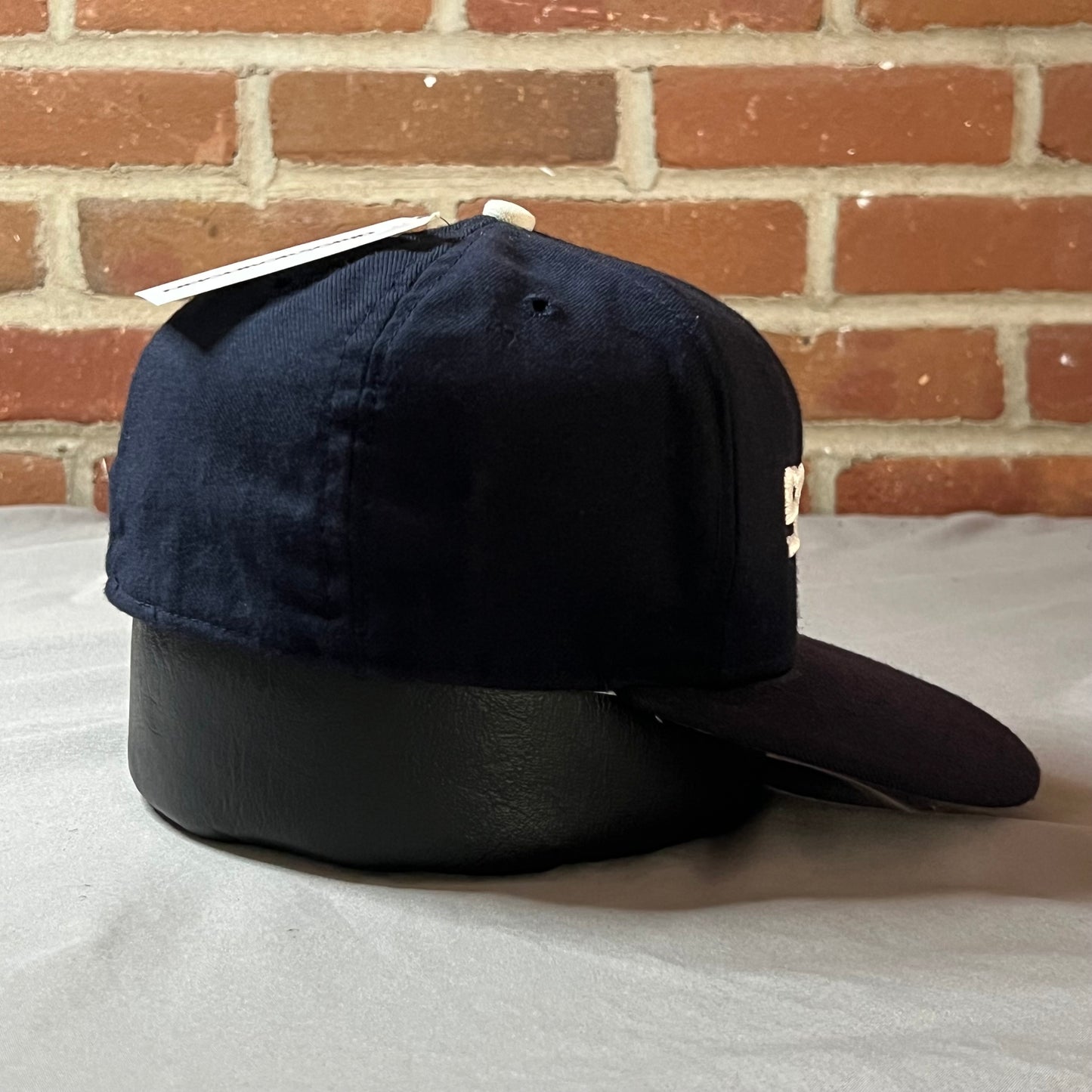 (Adult 7 1/4) 80s Chicago White Sox Hat