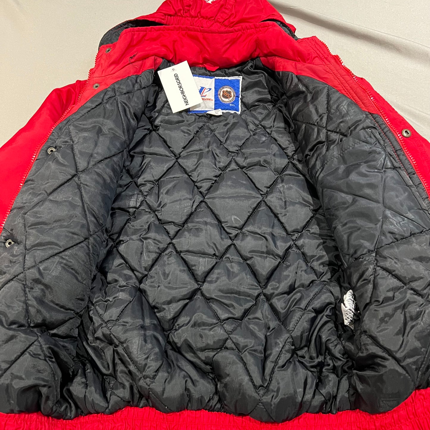 Vintage 90's Chicago Blackhawks Kids Youth Small 8 Puffer Jacket NHL Logo Athletic