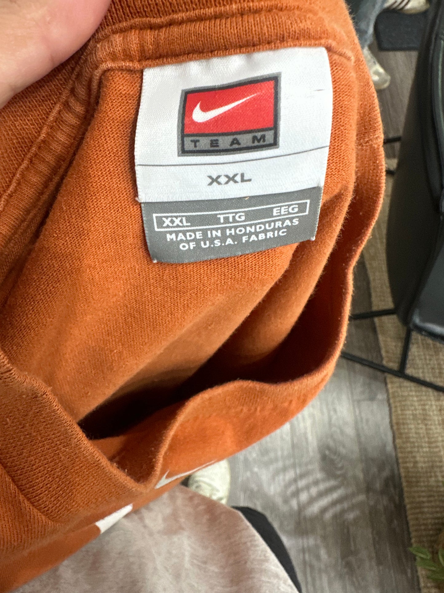 (Mens 2X) Nike Center-Swoosh Texas Longhorns Shirt 007