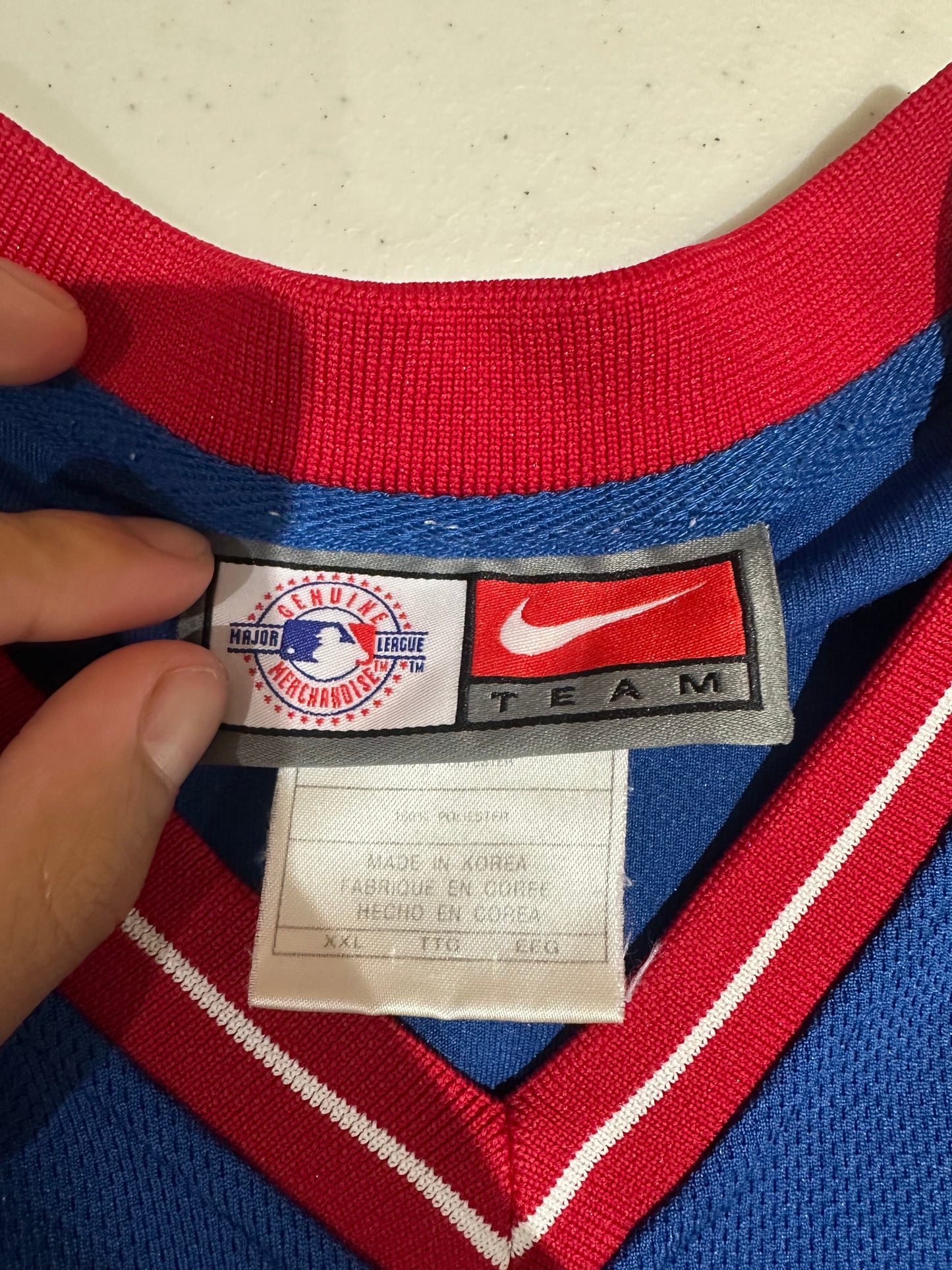 (Mens 2XL) Chicago Cubs Nike Center Swoosh Shirt