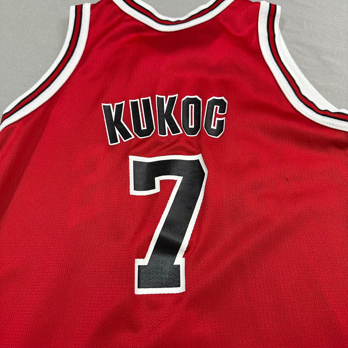 Vintage Tony Kukoc Jersey Kids Medium Chicago Bulls Champion