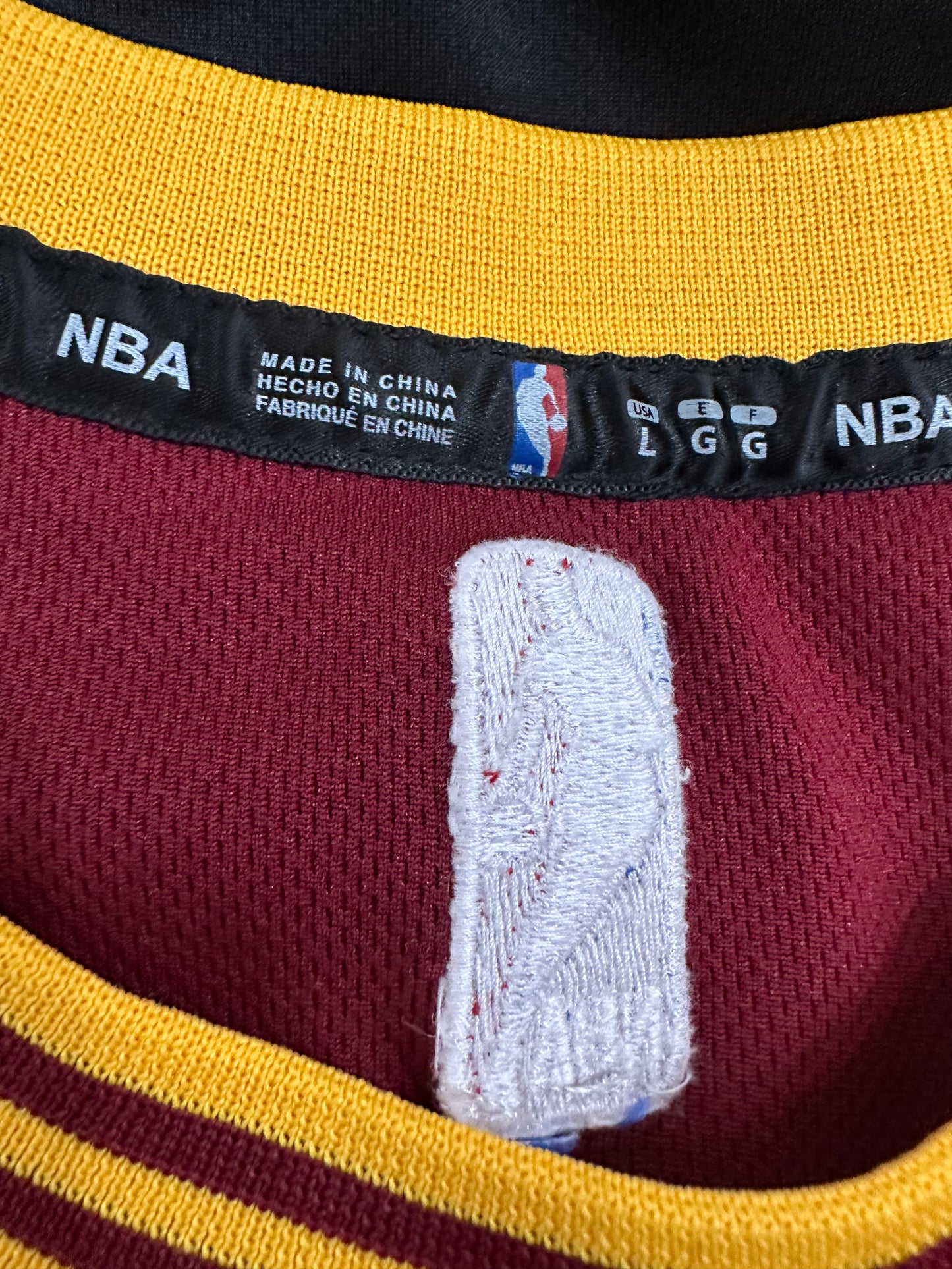 (Kids Large) LeBron James Cleveland Cavaliers Jersey