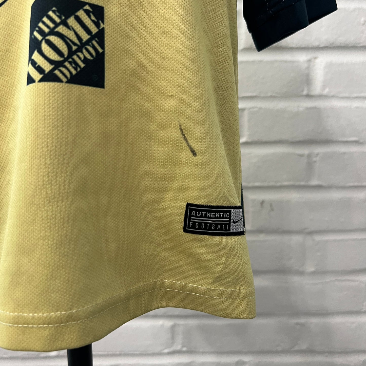 (Kids Small) Nike Club America Soccer Jersey