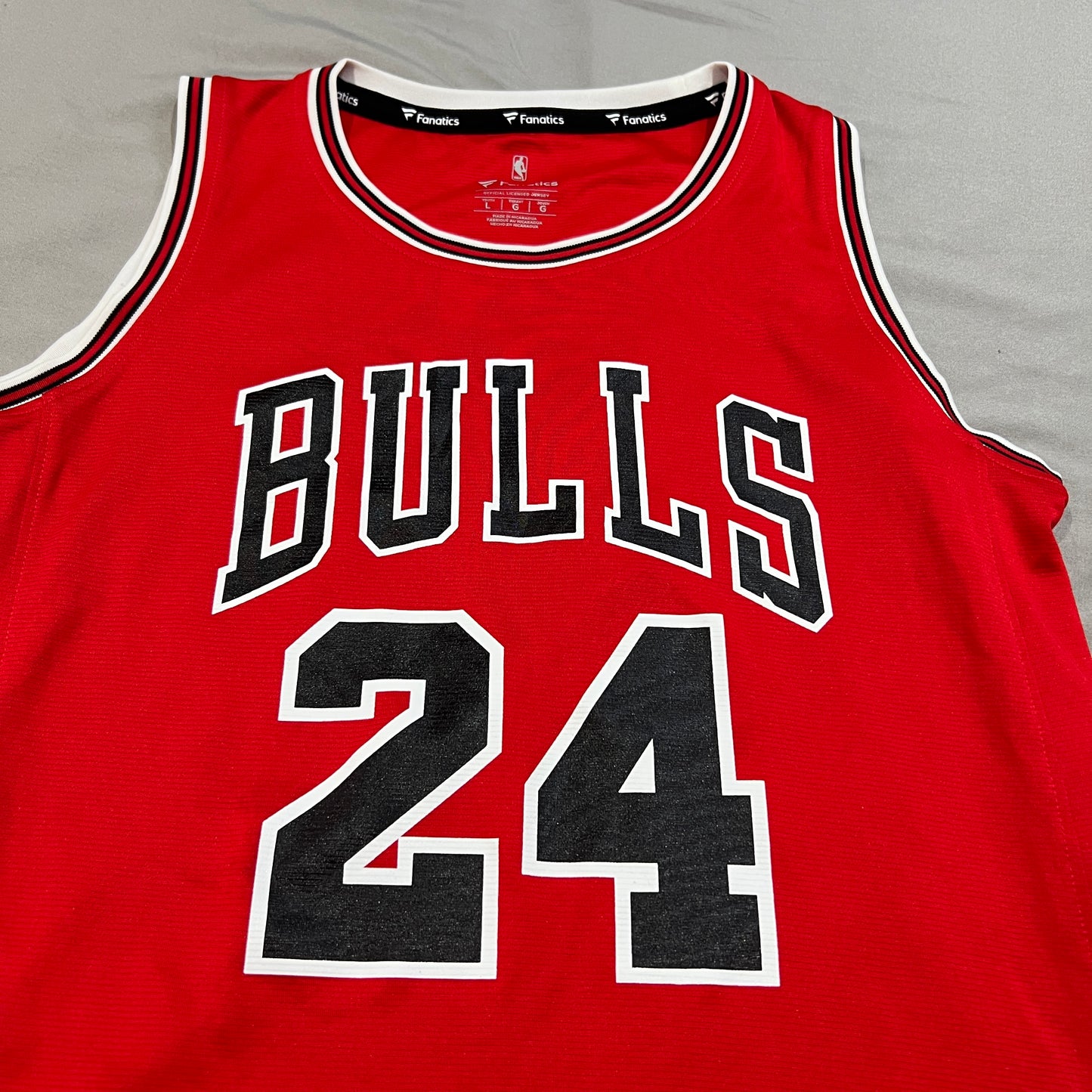 Lauri Markkanen Jersey Kids Large Chicago Bulls