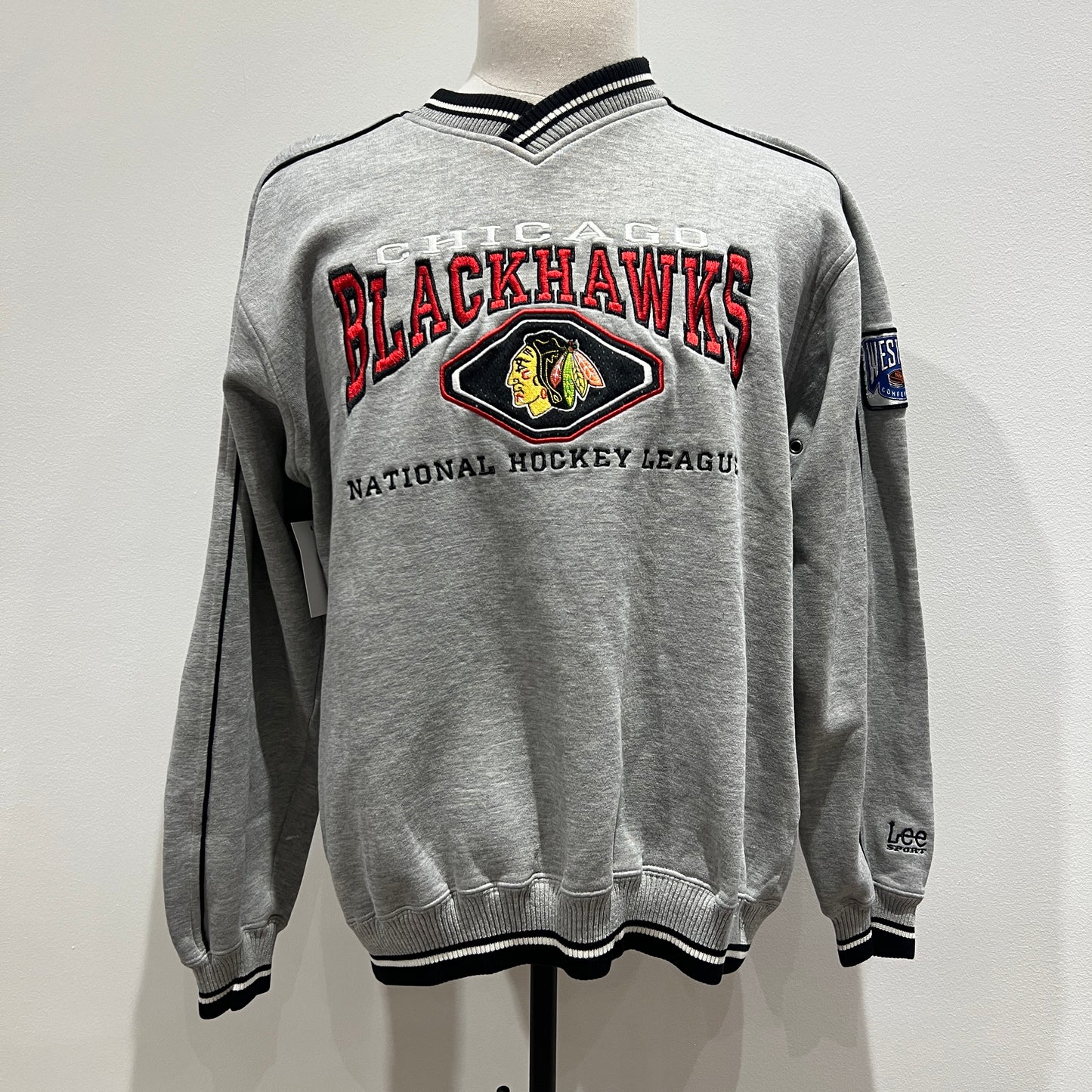 (Mens Large) 90s Chicago Blackhawks Sweater