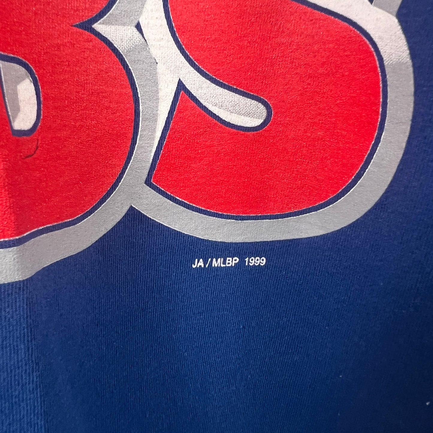 (Mens Small) 1999 Chicago Cubs Roster Shirt