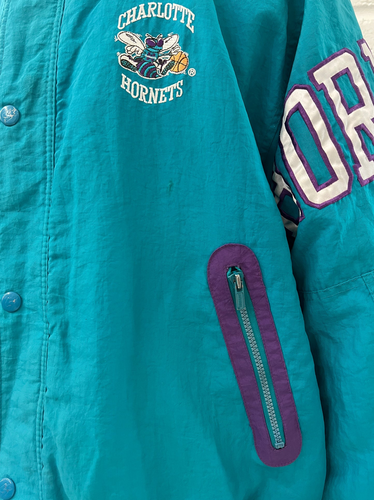 (Mens Large) 90s Charlotte Hornets Starter Jacket