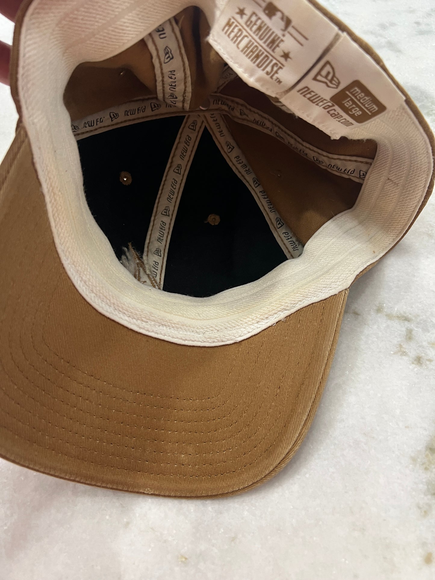 (Adult Medium/Lage) Atlanta Braves Fitted Hat