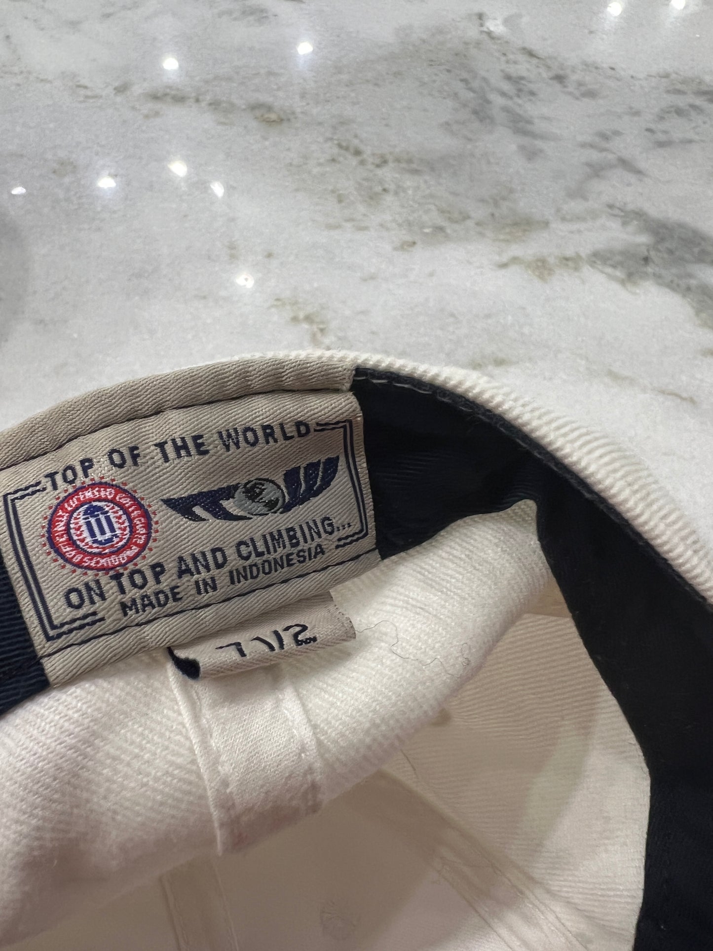 (Adult 7 1/2) North Carolina Tar Heels Fitted Hat