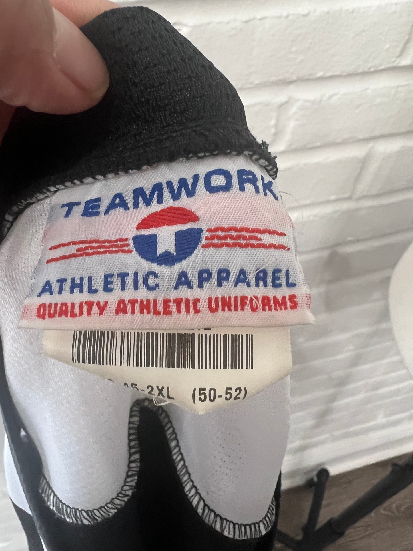 (Mens 2XL) Leinenkugel Beer Hockey Jersey