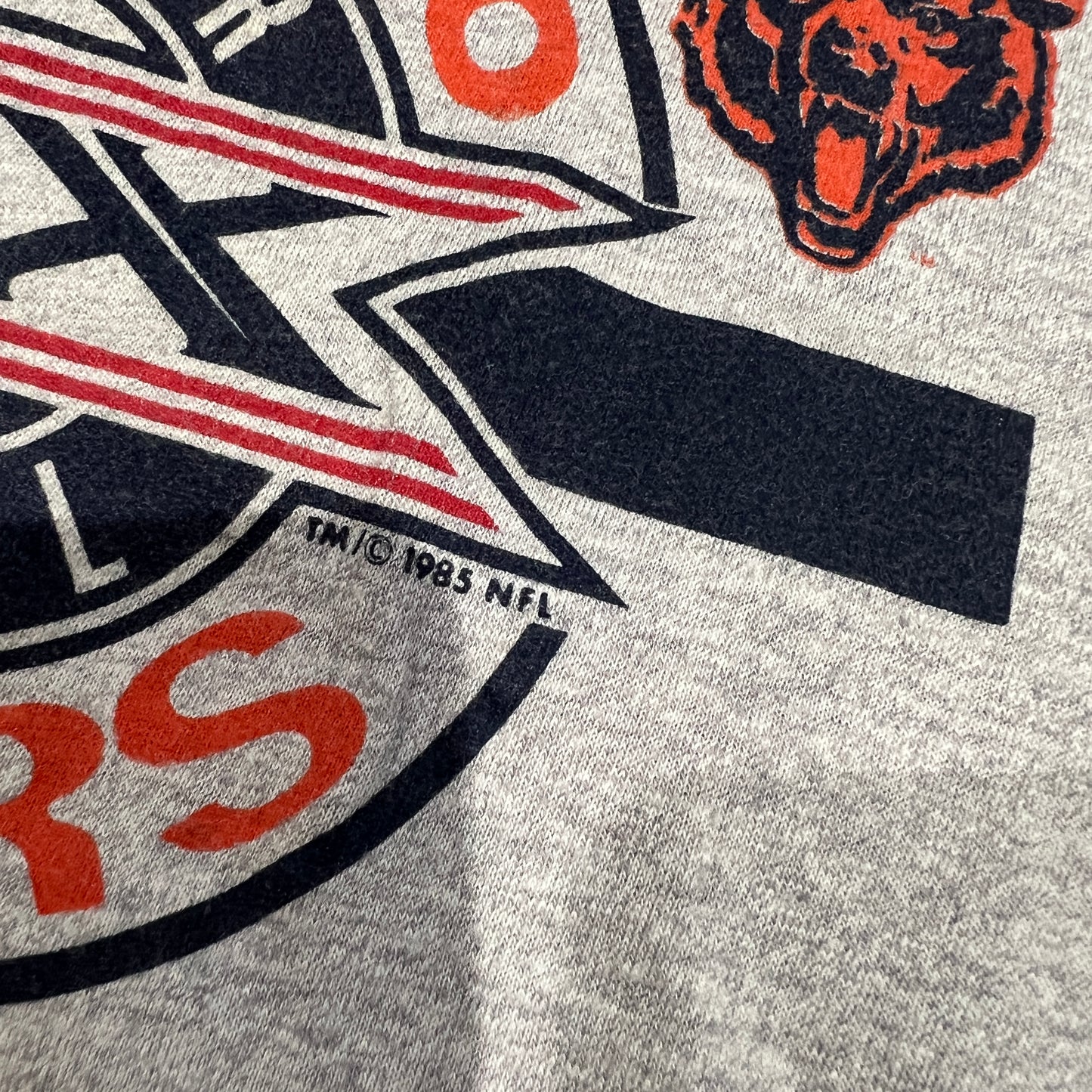 (Womans Large) 1985 Chicago Bears Shirt