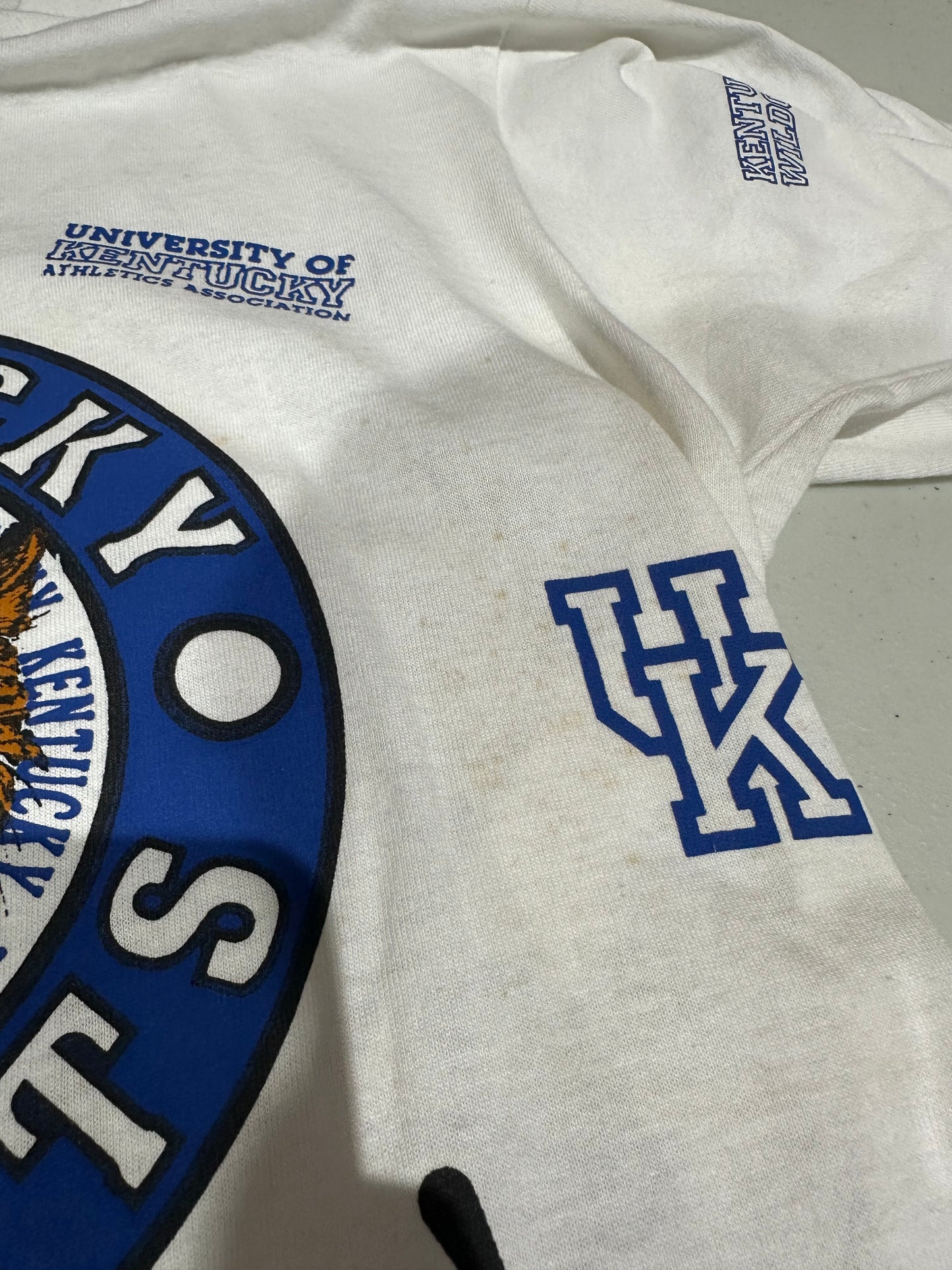 (Mens Small) 90s Kentucky Wildcats 'Simply the Best' Shirt 007