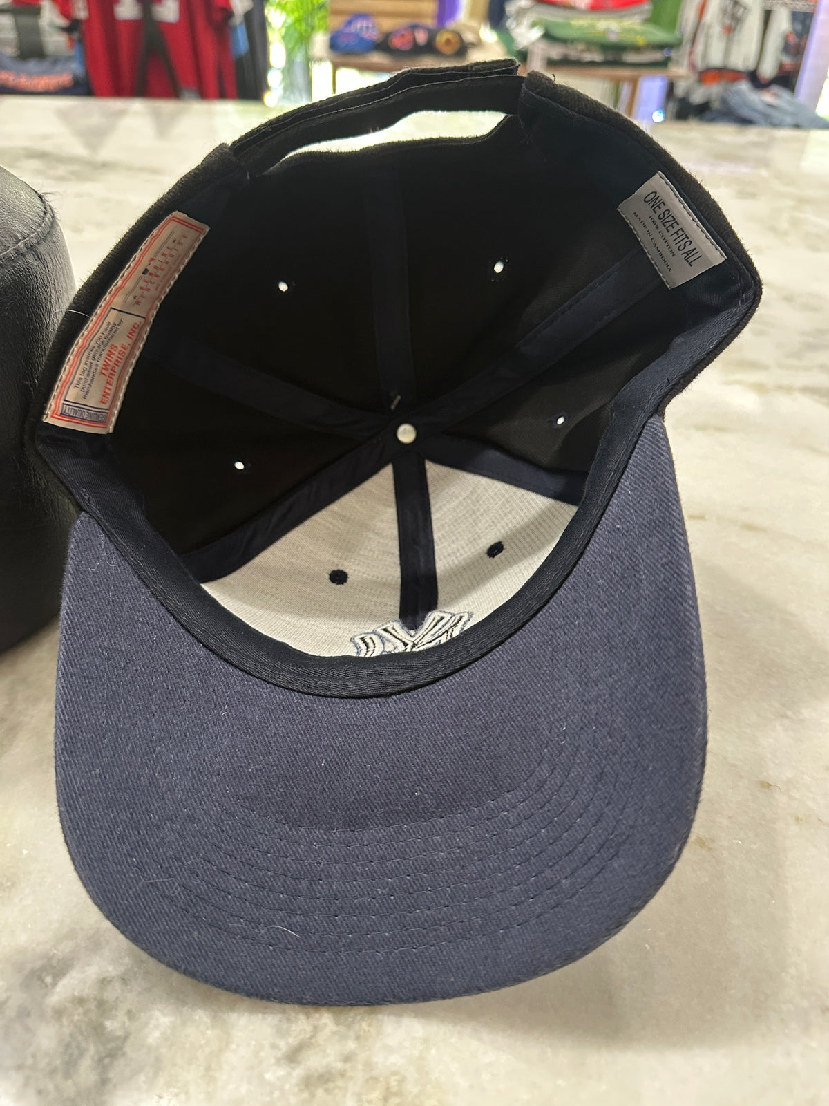 MLB New York Yankees Strap-Back Hat 007