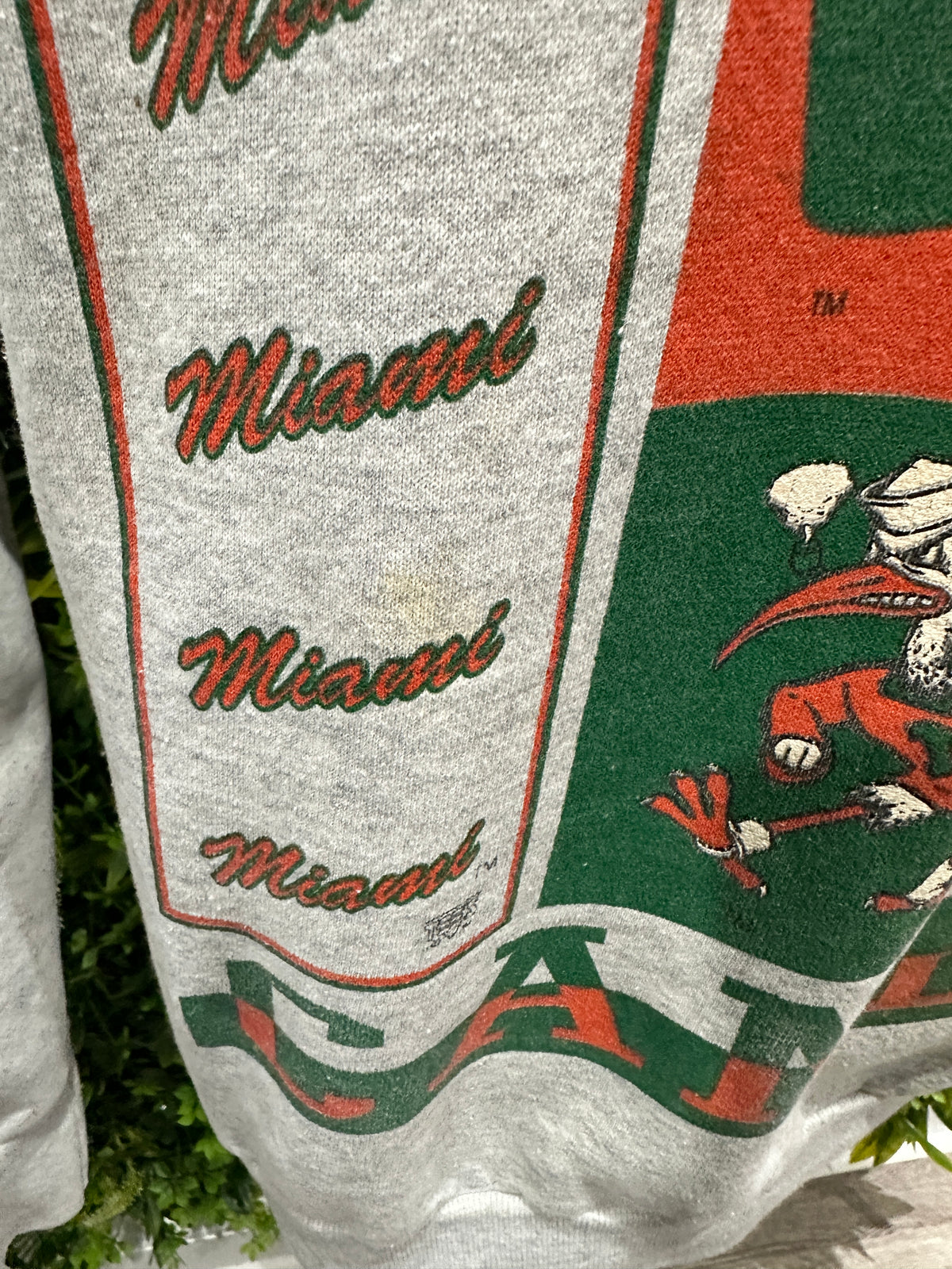 (Mens XL) 90s Miami Huricane's Sweater 007