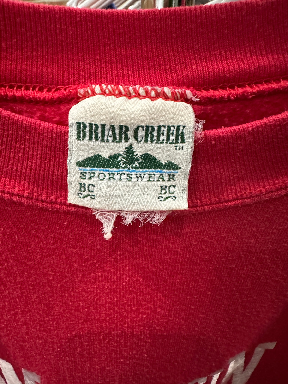 (Mens XL) 2000 University of Wisconsin Sweater 007