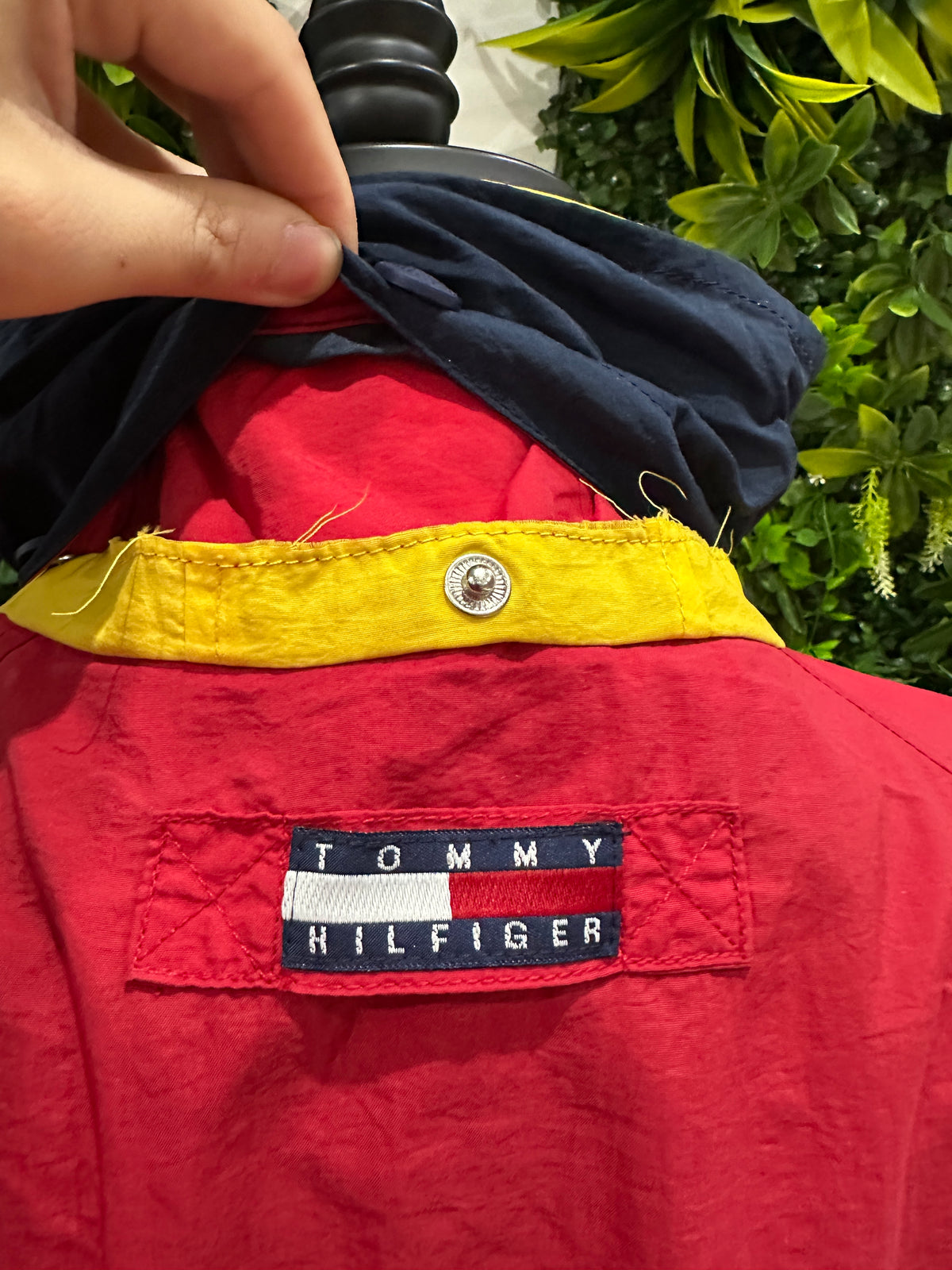 (Mens XL) 90s Tommy Hilfiger Red Light Jacket 007