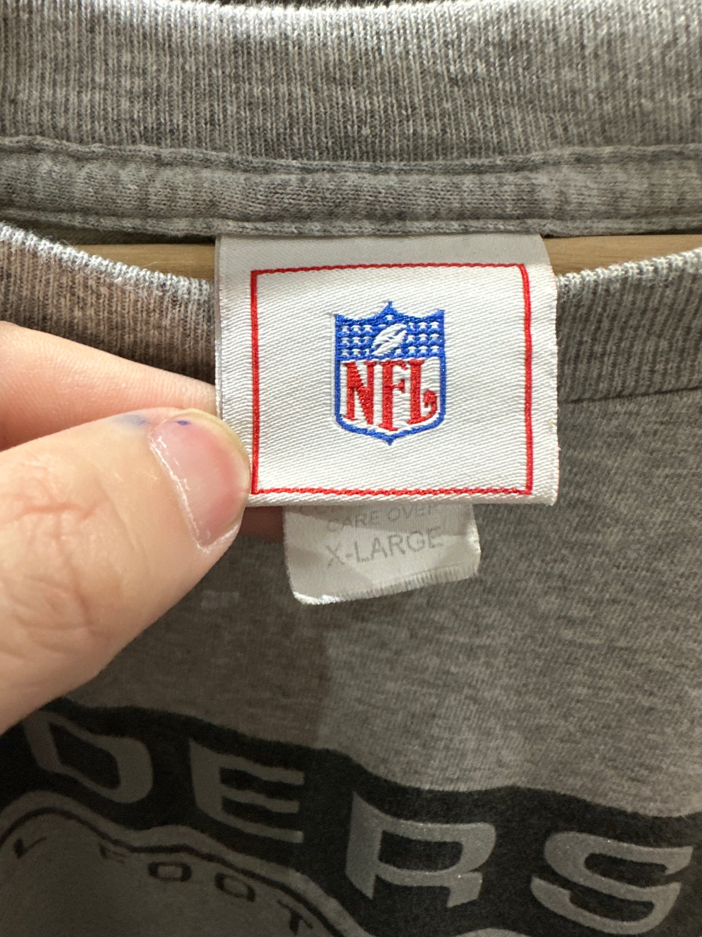 (Mens XL) NFL Oakland Raiders Shirt