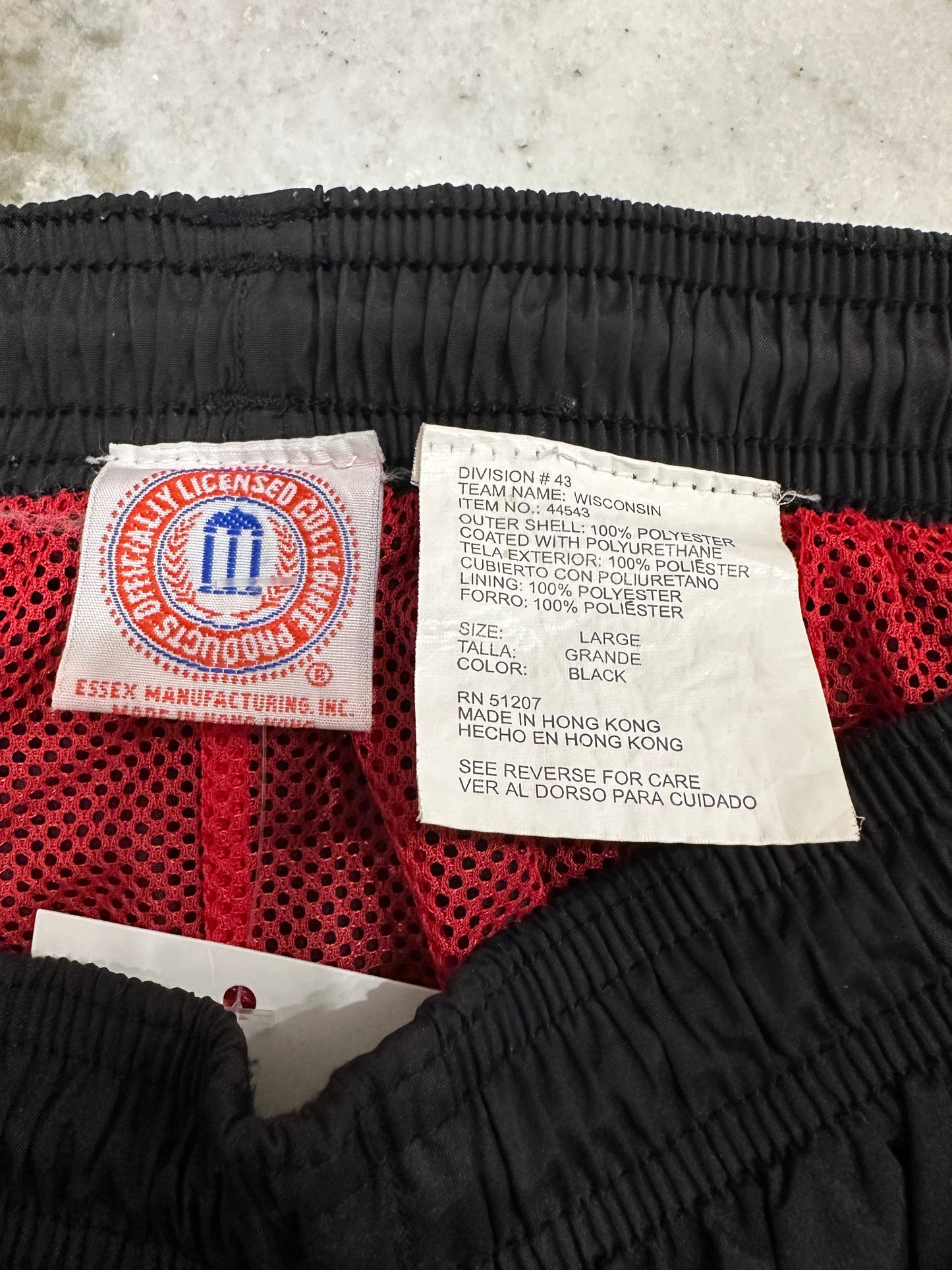 (Mens Large) 90s Wisconsin University Track Pants