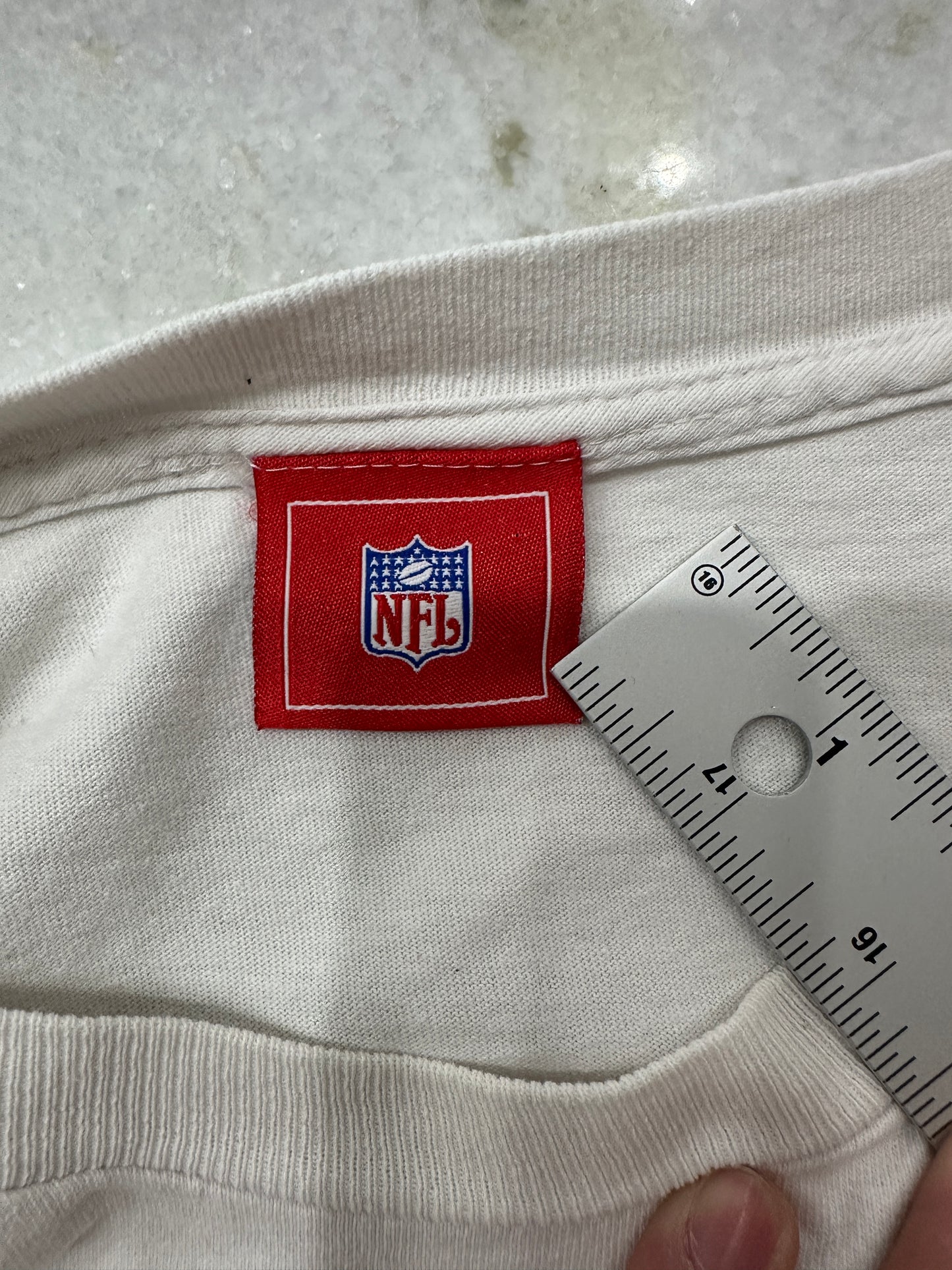 (Mens Small) 2005 New England Patriots Superbowl Shirt
