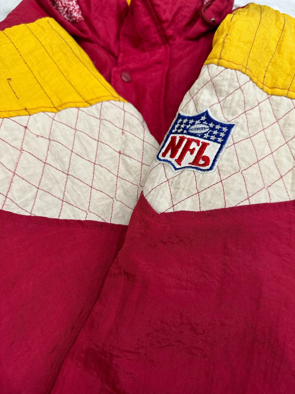 (Mens S) Vintage 90s Starter Washington Redskins Jacket|895