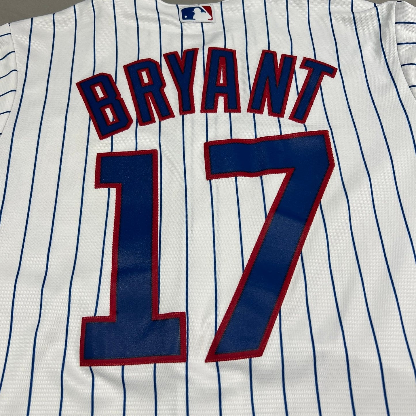 Majestic Kris Bryant Chicago Cubs World Series Champions Jersey #17 Mens Large