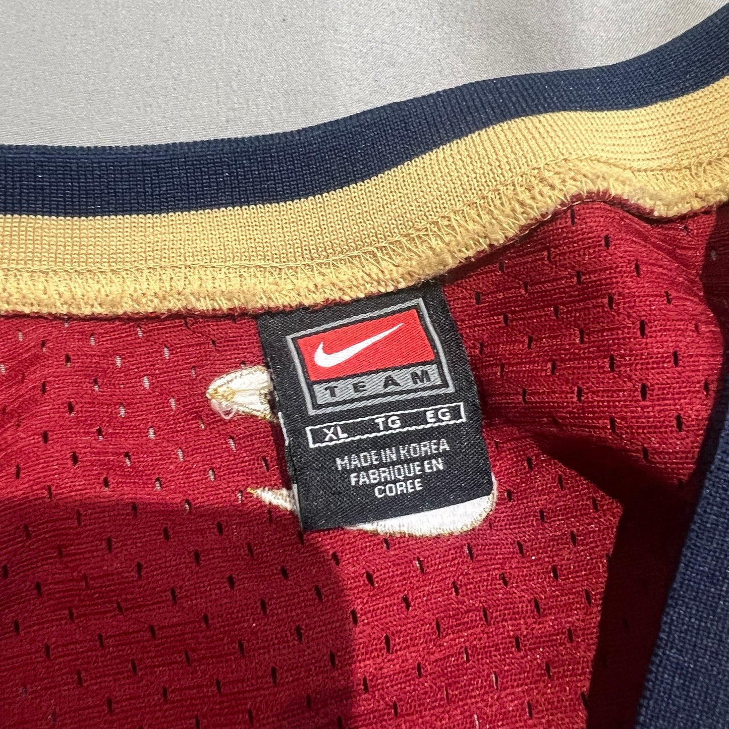 Lebron James Cleveland Cavaliers Nike NBA Jersey #23 Mens XL Stitch Sewn Red