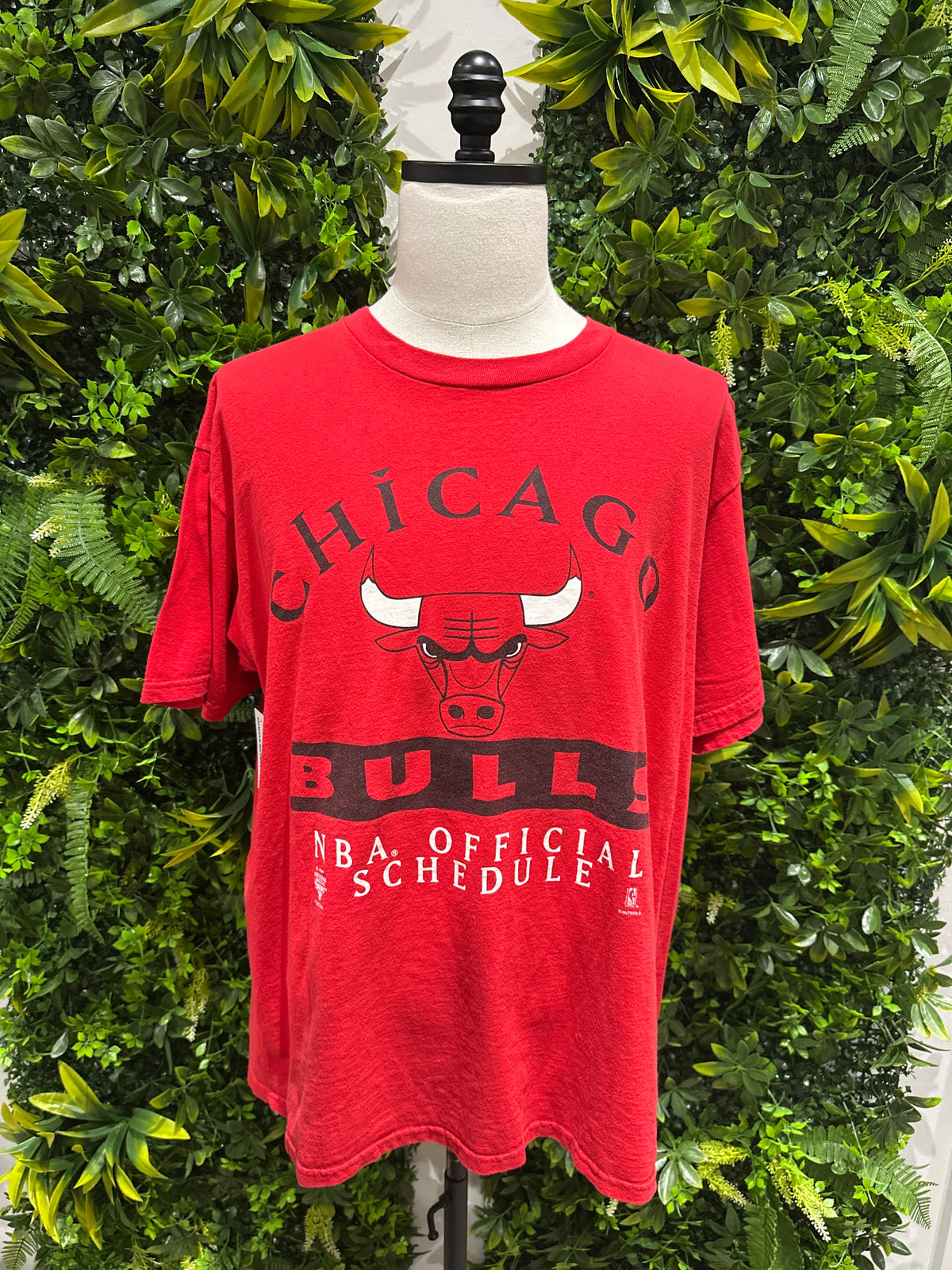 (Mens XL) 1996 Chicago Bulls Scheduel Shirt 007