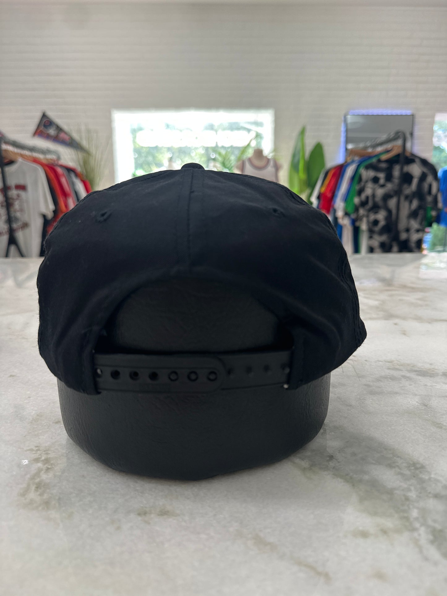(Adult) Chicago Bulls Three-Peat Champions Hat