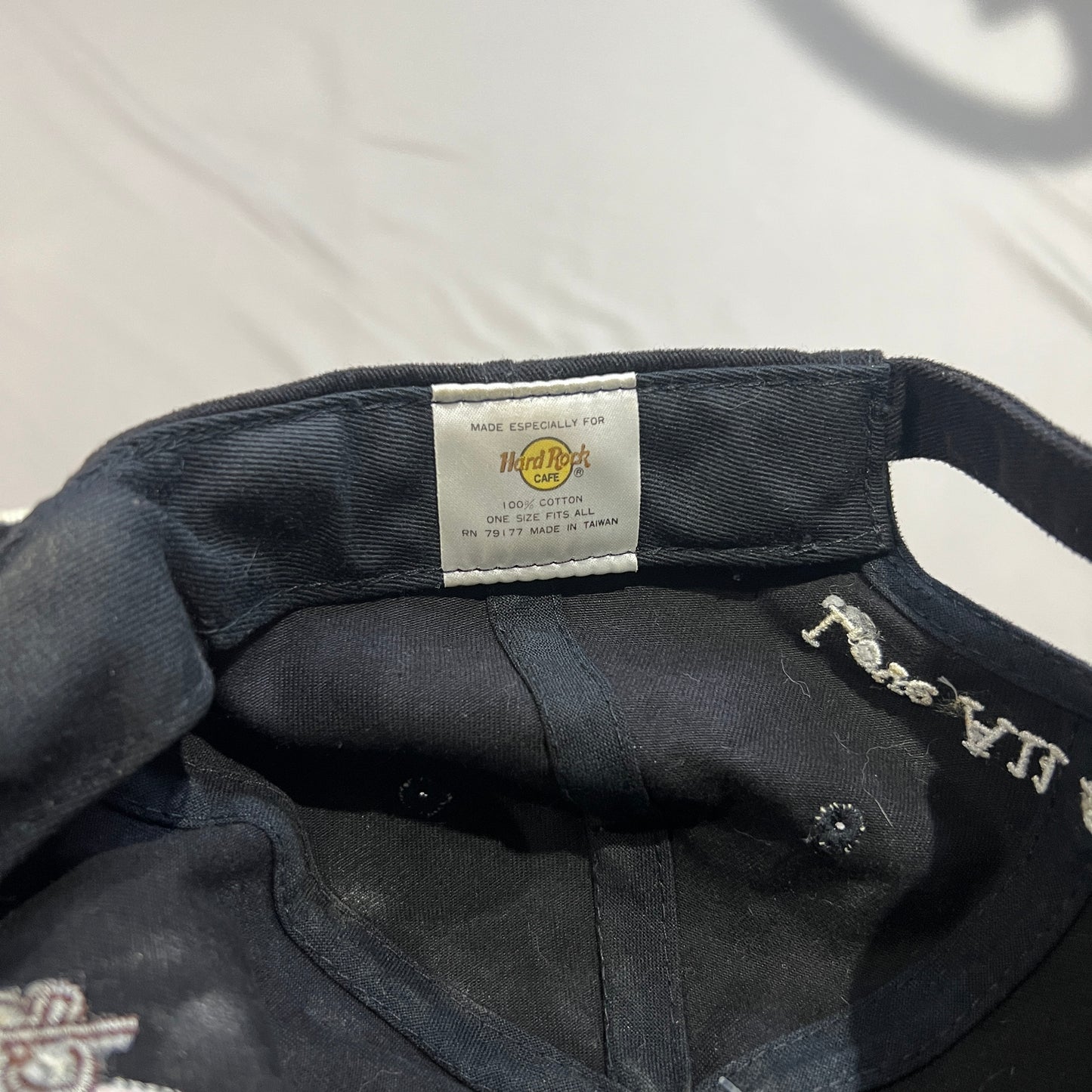 Vintage Hard Rock Cafe Singapore 2000 Strapback Hat