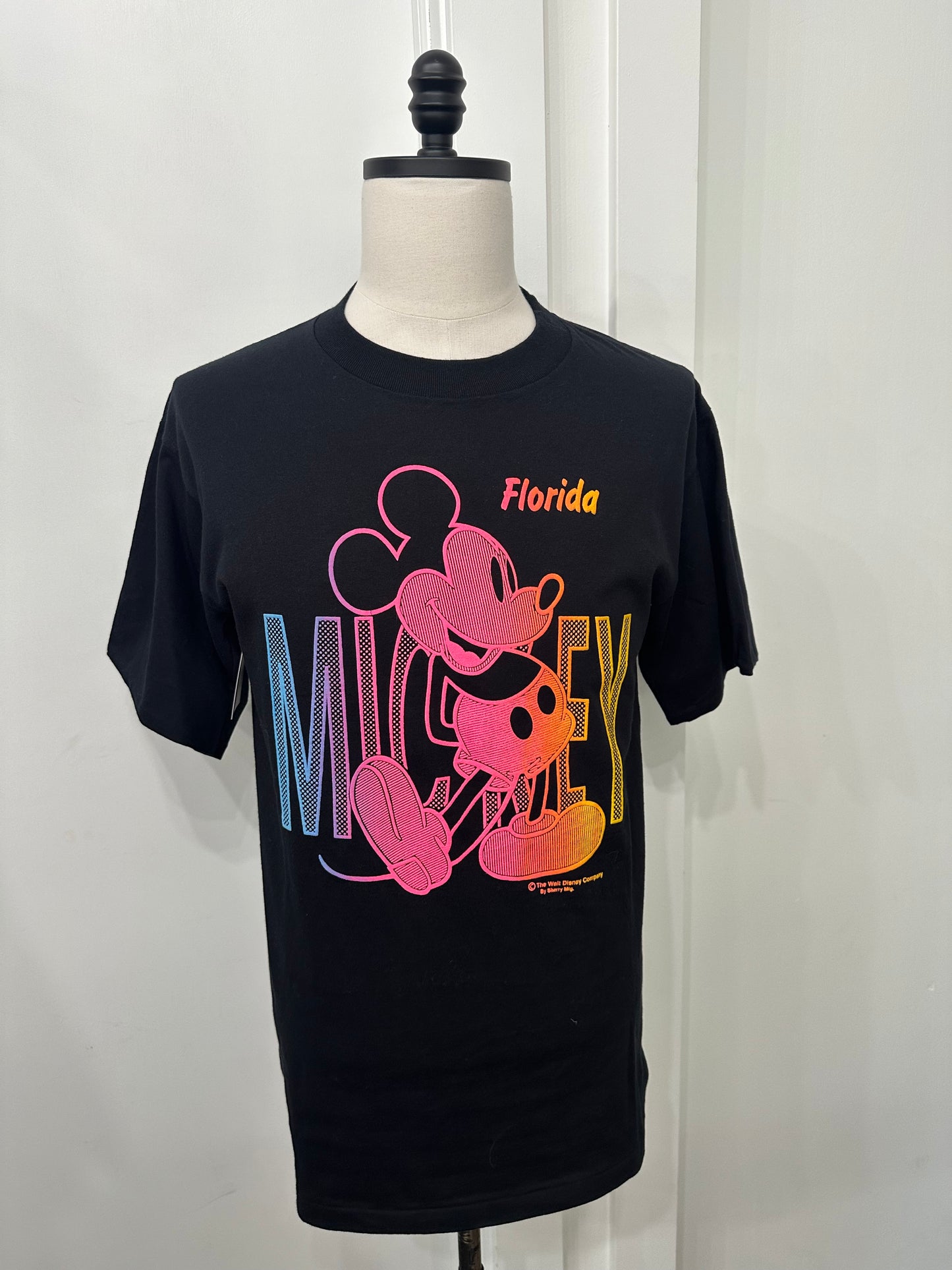 (Womans Large) 90s Disney Mickey Shirt