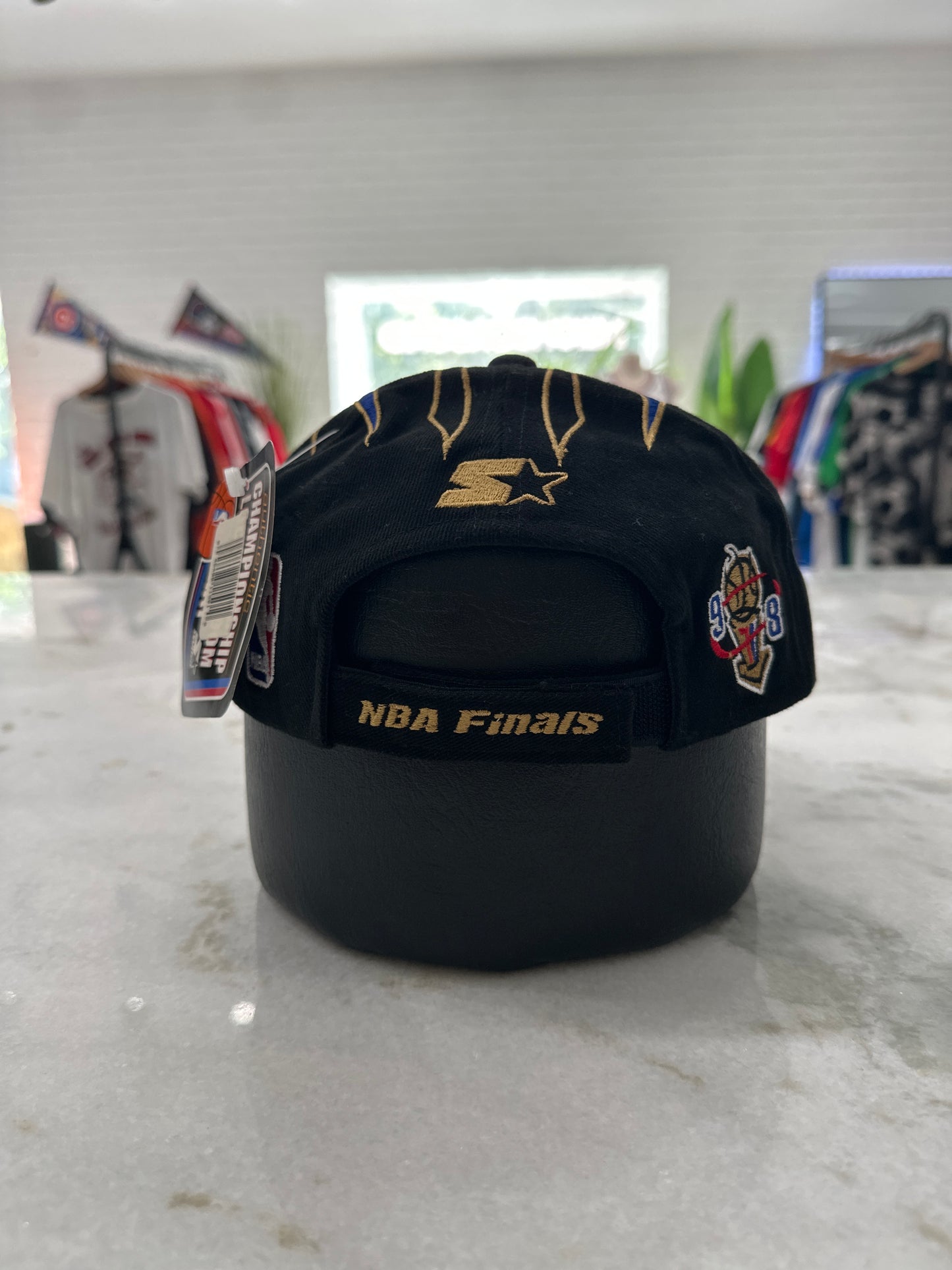 (Adult) Chicago Bulls Three-Peat Champions Hat