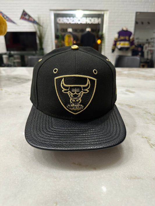 New Era Black chicago hat