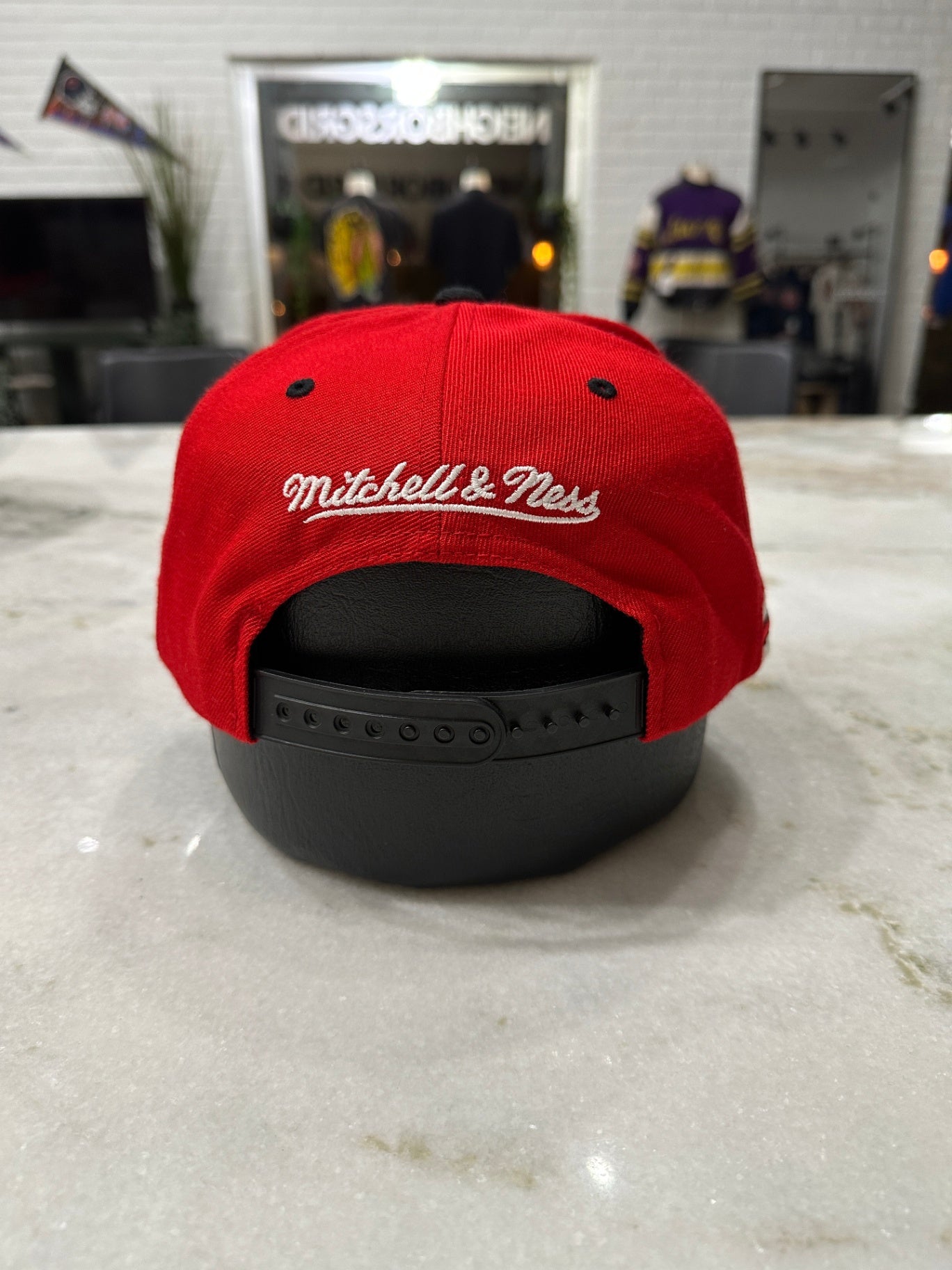 Mitchell & Ness chicago bulls hat