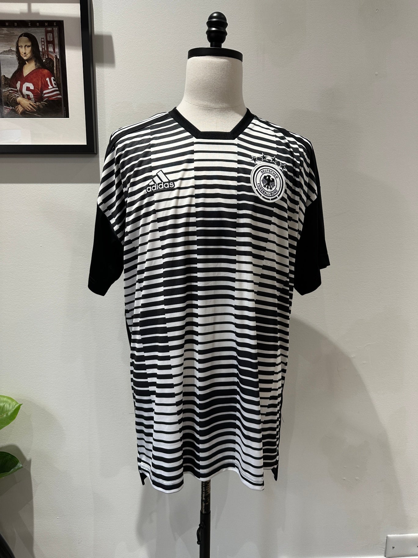 XL 31 X 27 