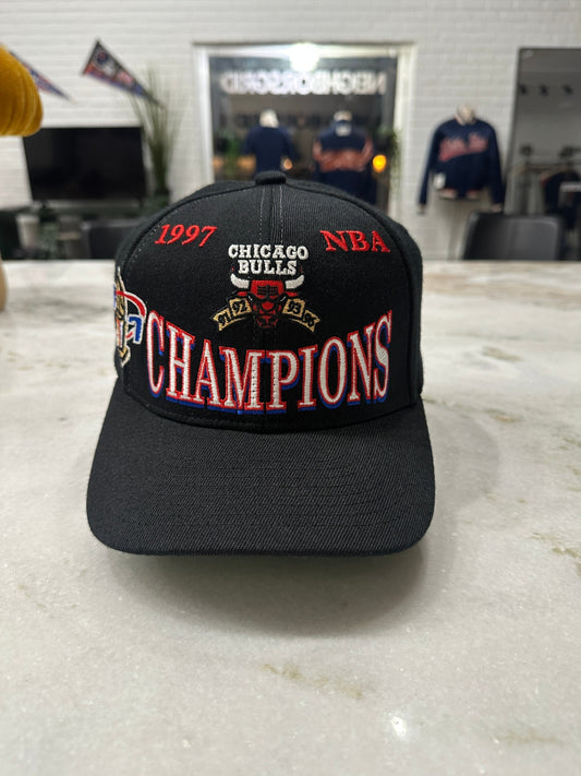 Champion Hat Black