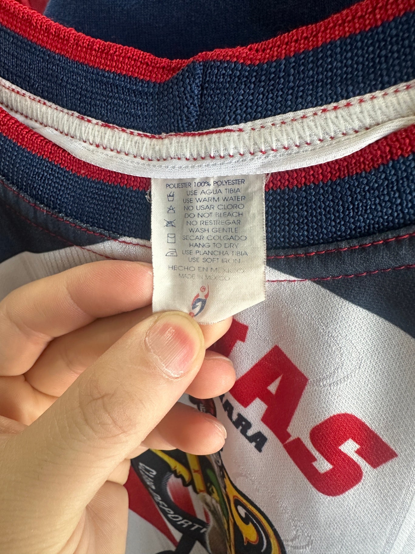 28 X 24 TAG DOES NOT STATE FITS LIKE XL