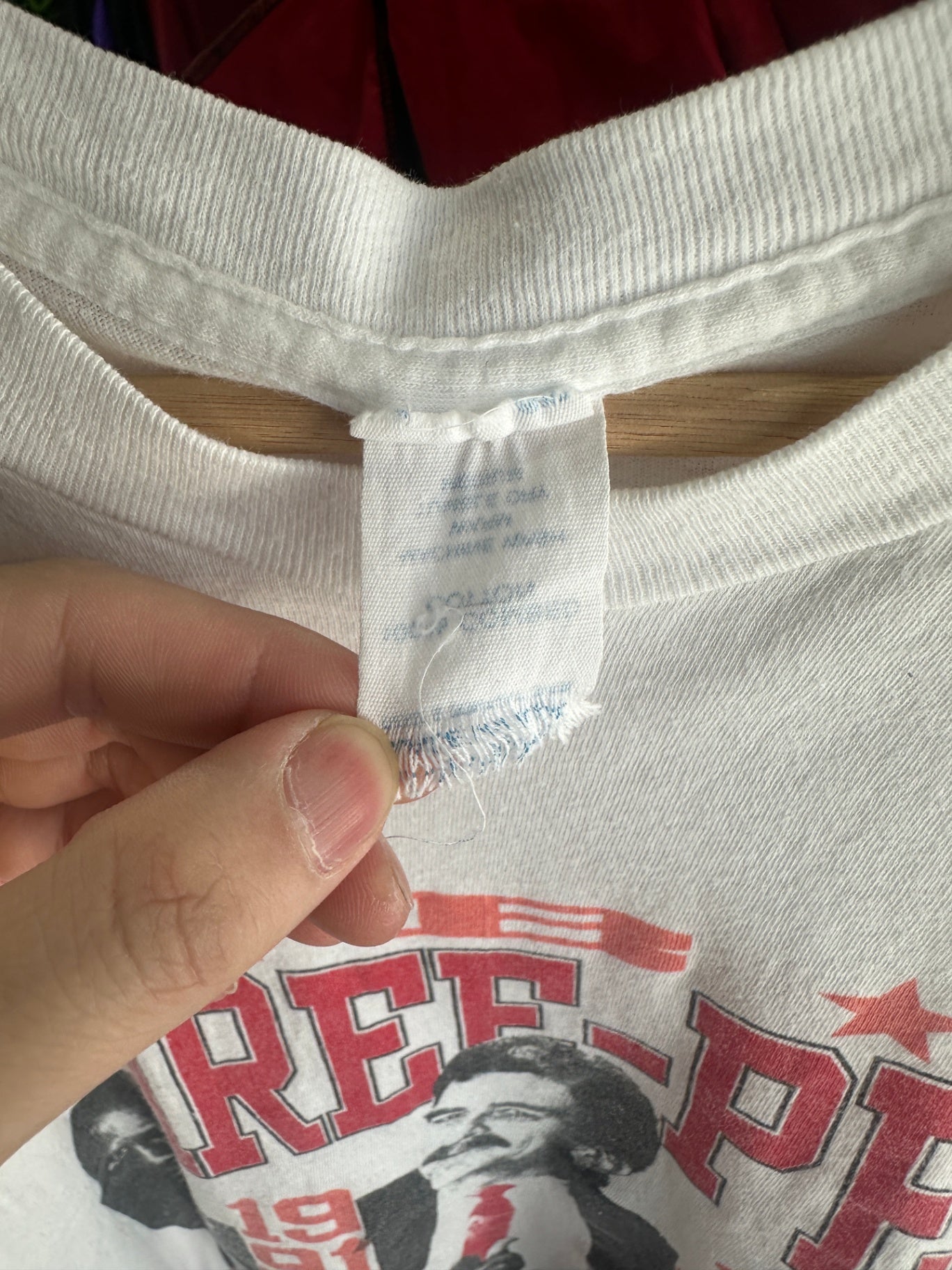 FADED TAG FITS LIKE S 28 X 20 FLAWS