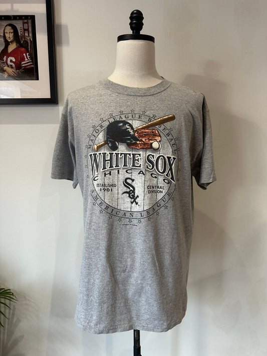 FADED TAG FITS LIKE XL 30 X 24 