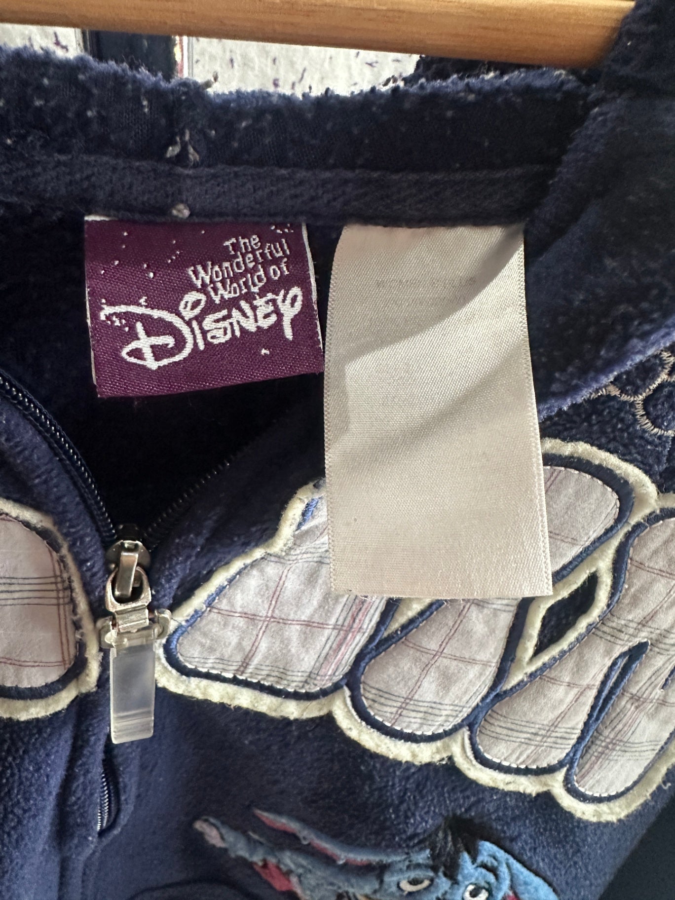 FADED TAG FITS LIKE A WOMEN XL 