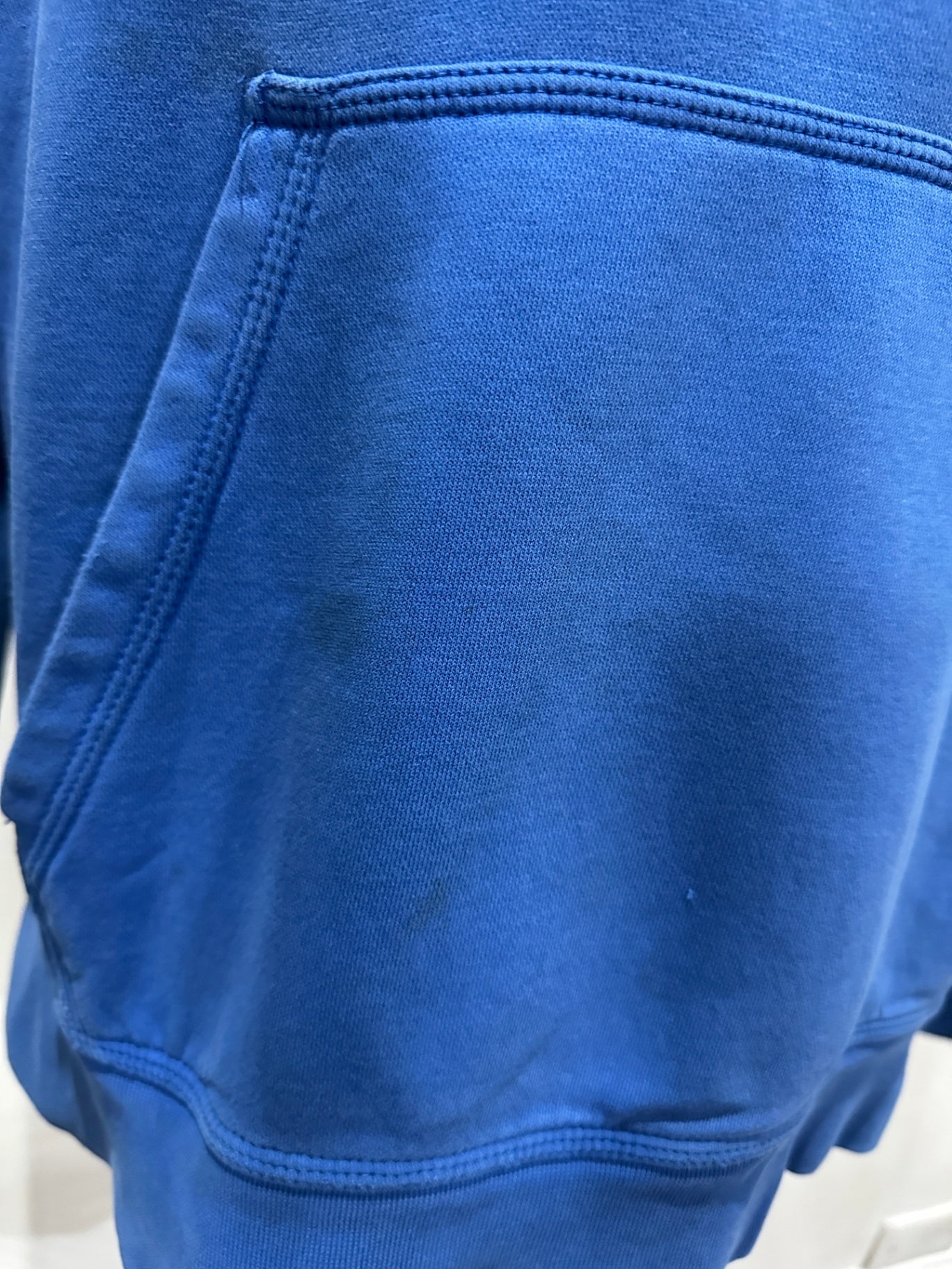 XL 27 X 26 FLAWS