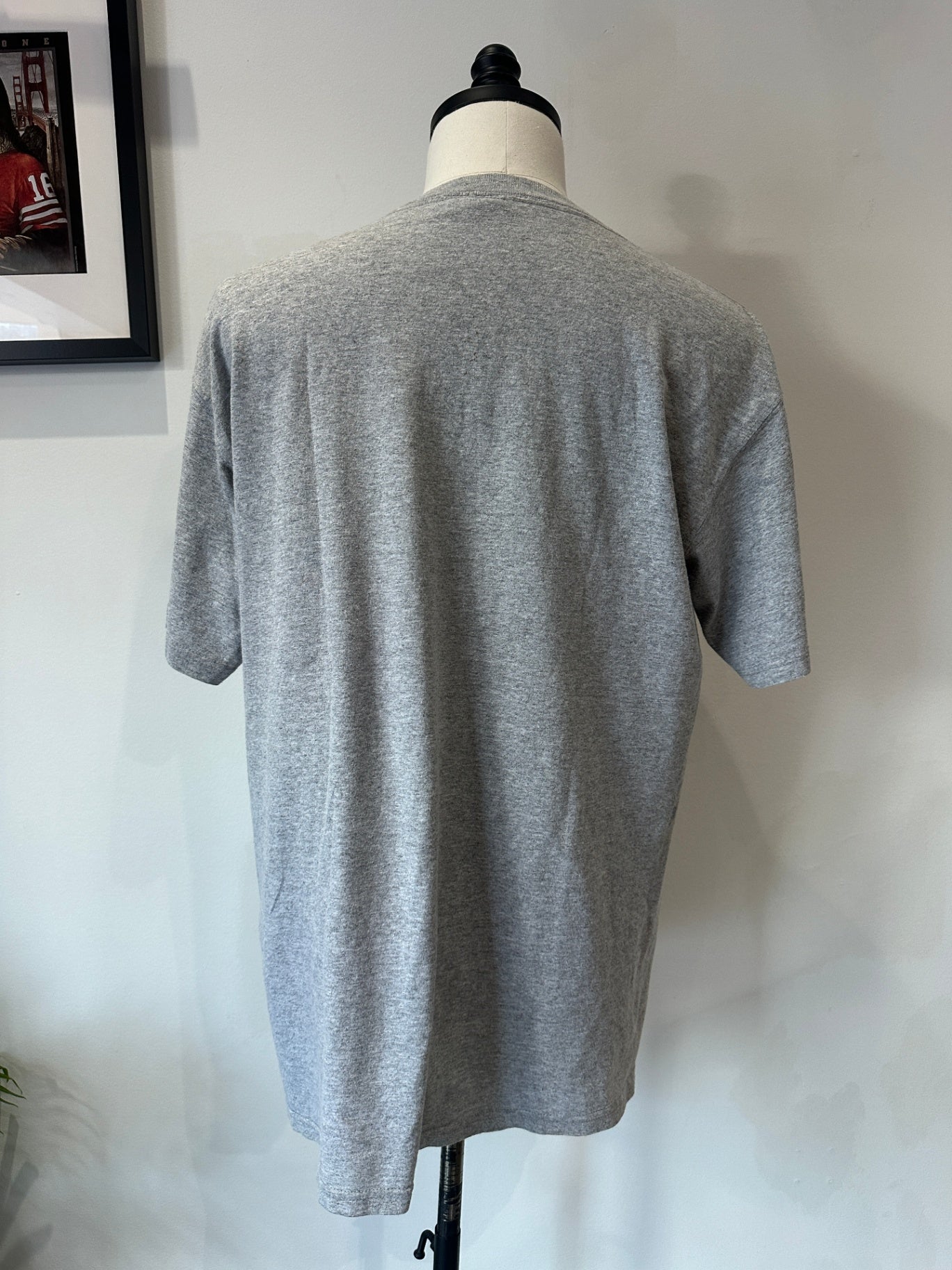 FADED TAG FITS LIKE XL 30 X 24 