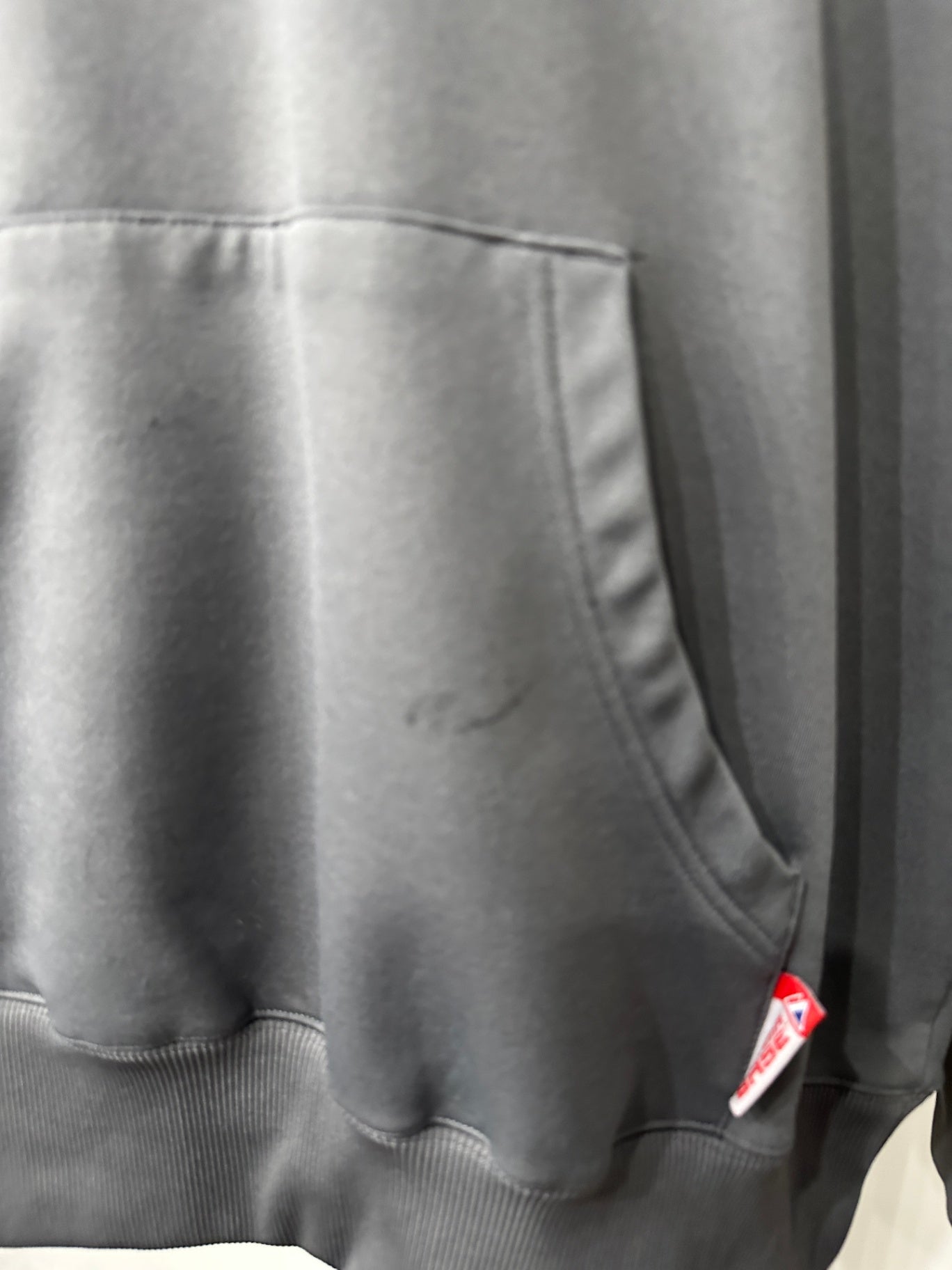 XL 30 X 27 FLAWS