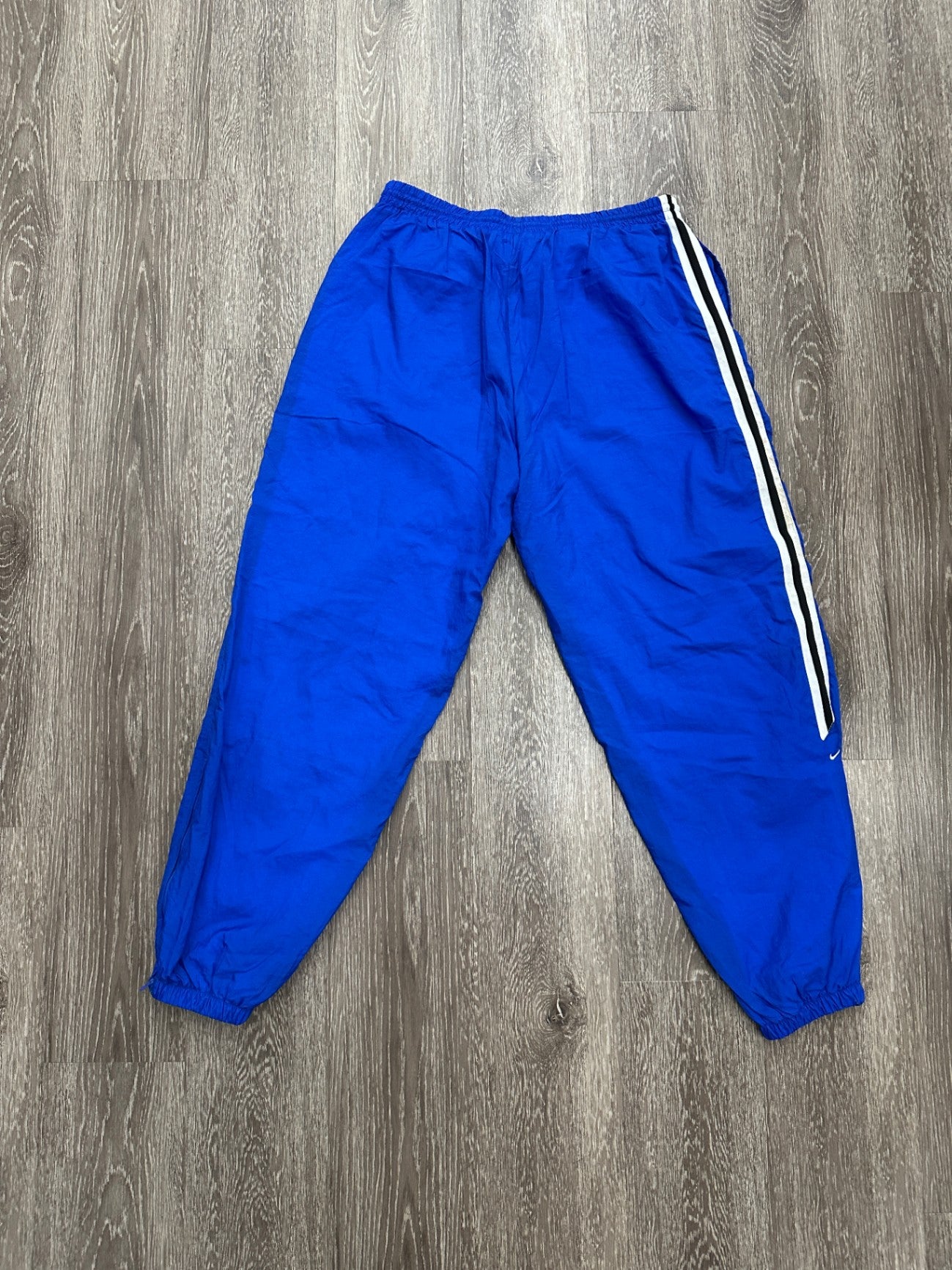 XXL 17 X 33 FLAWS