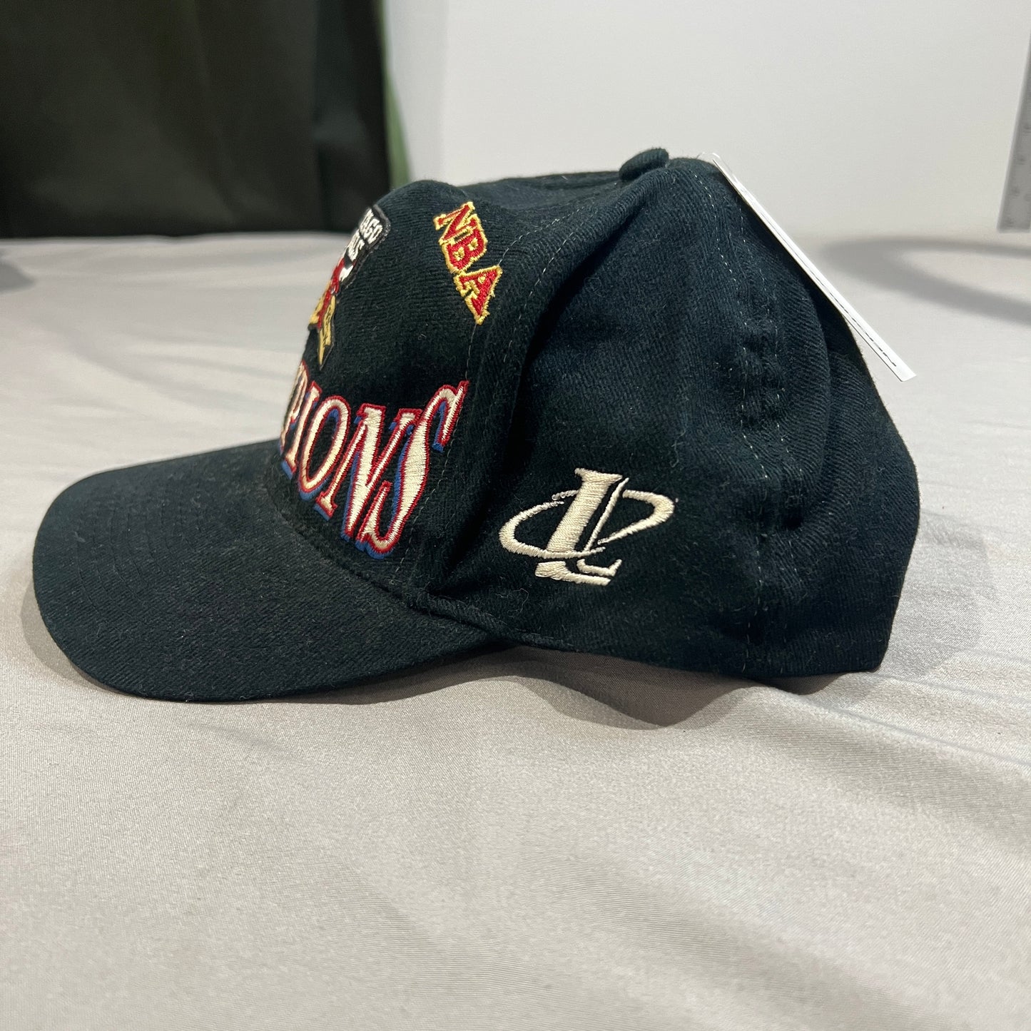 Vintage 1997 Chicago Bulls Snapback Hat Logo Athletic