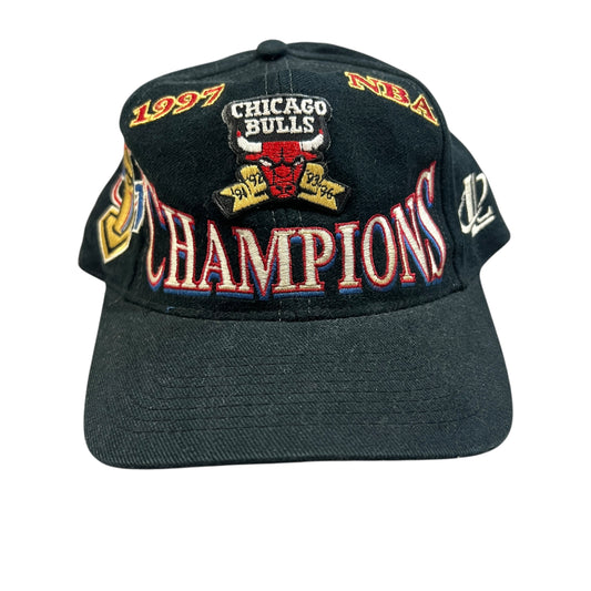 Vintage 1997 Chicago Bulls Snapback Hat Logo Athletic