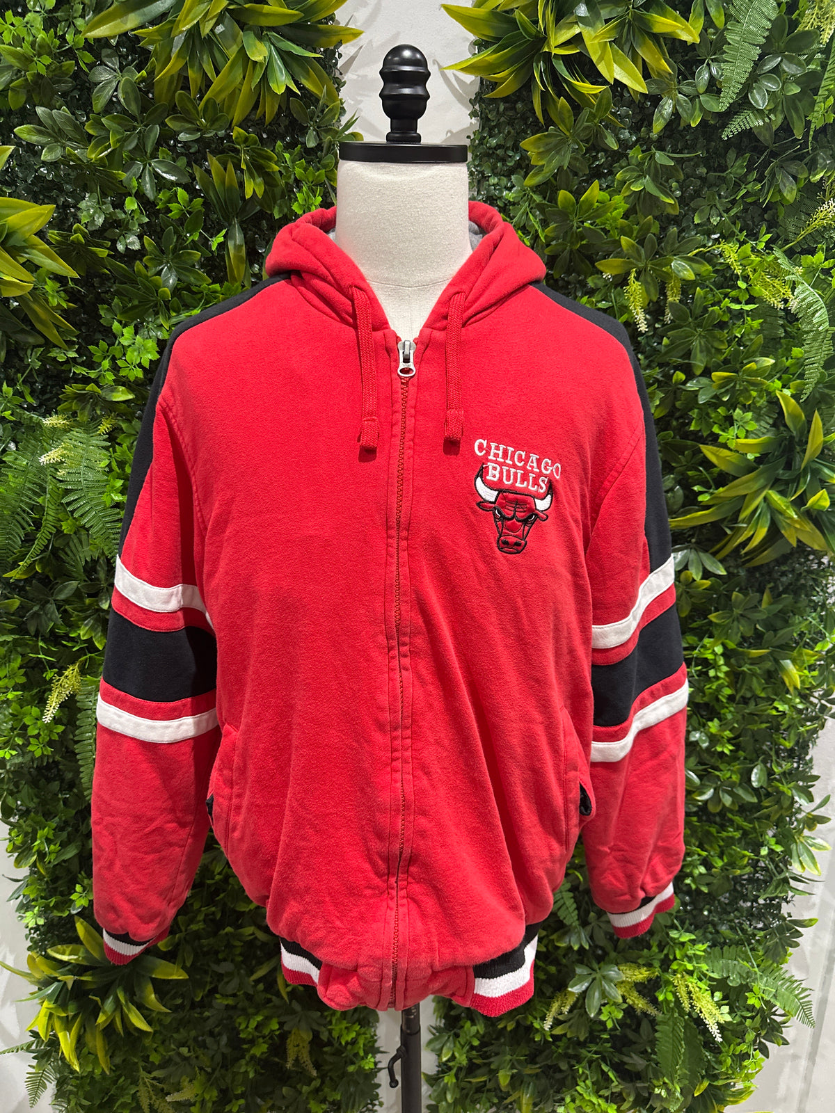 (Mens Medium) Chicago Bulls Zip-Up Jacket
