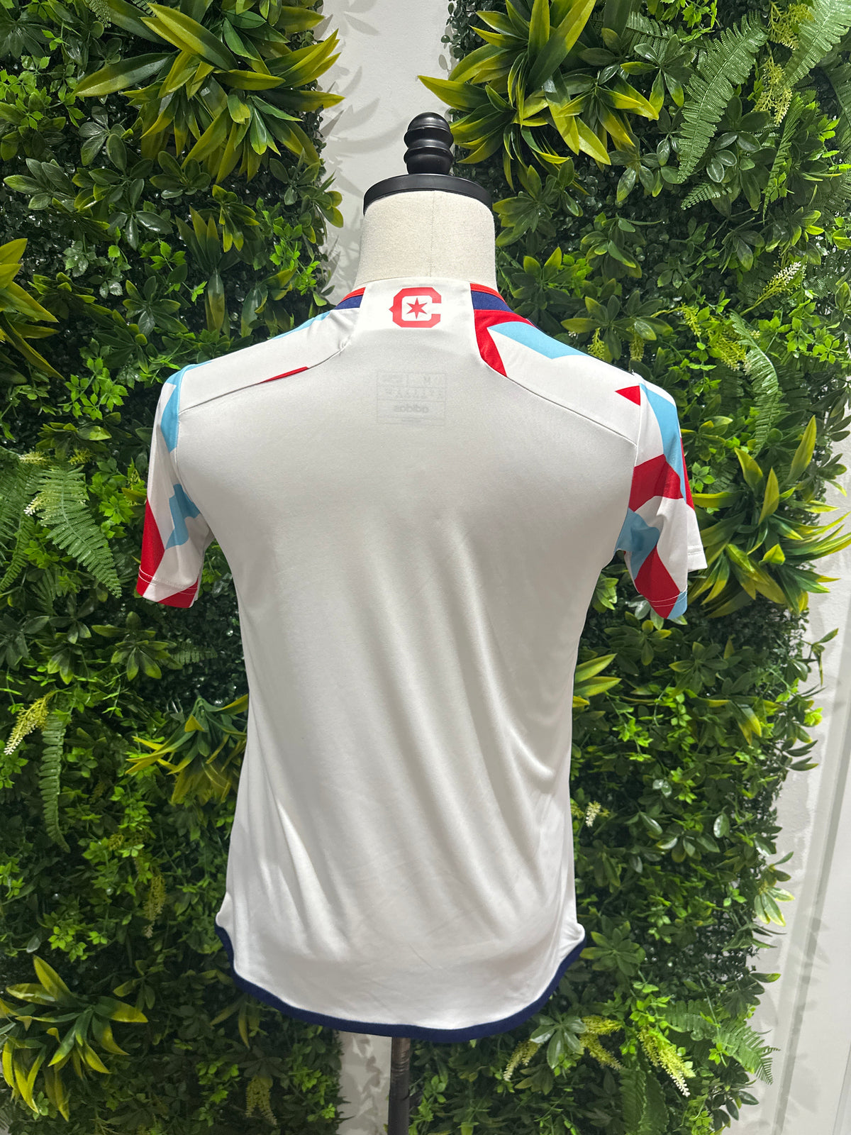 (Mens Medium) Adidas MLS Chicago Fire FC Jersey 007